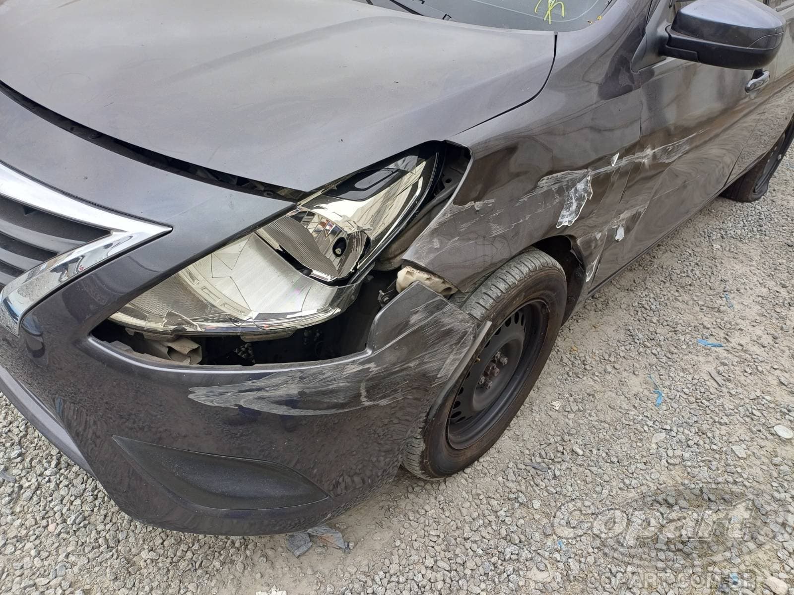 Nissan Versa 2019 — foto 11