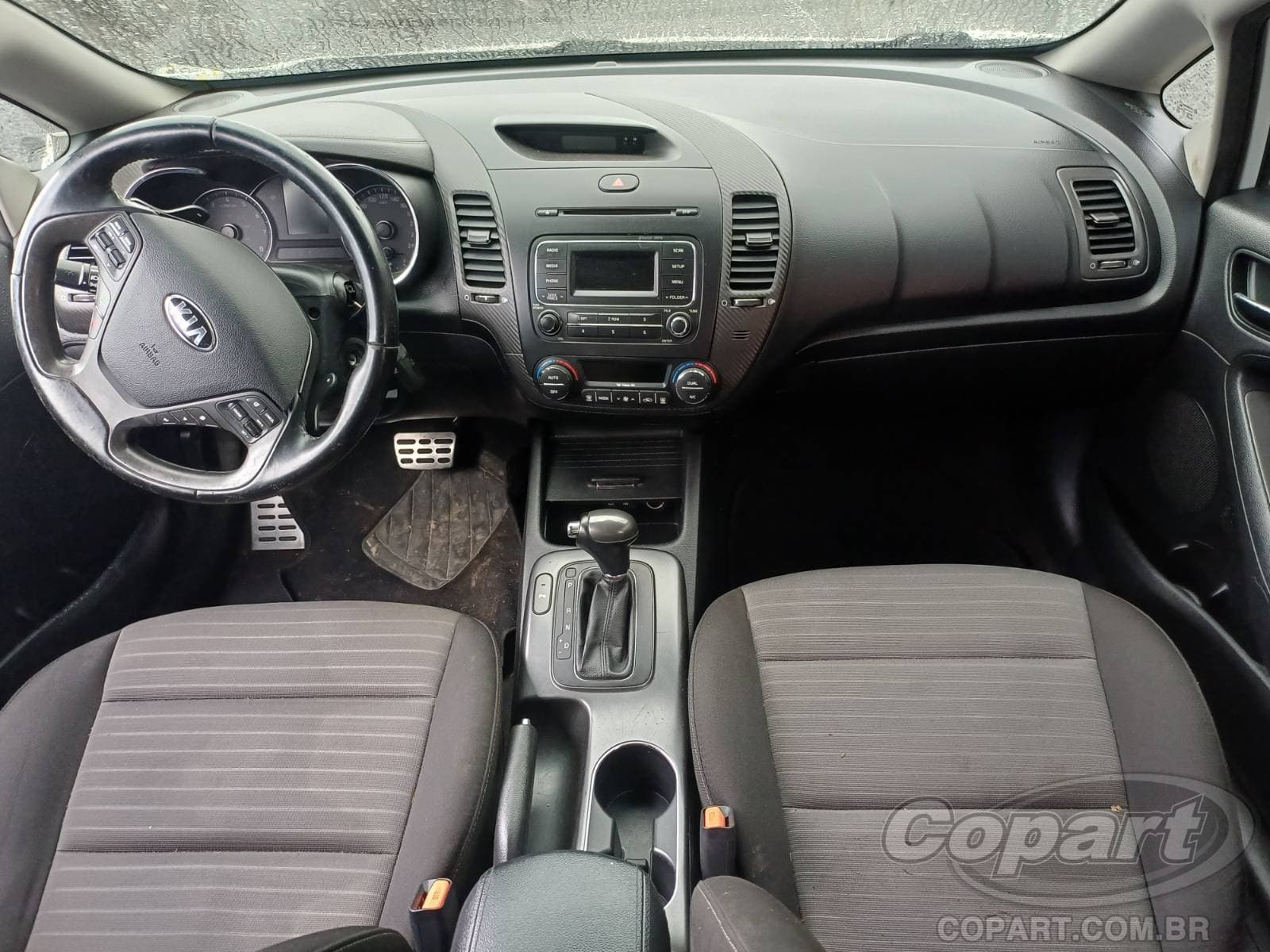 Kia Cerato 2015 — foto 9