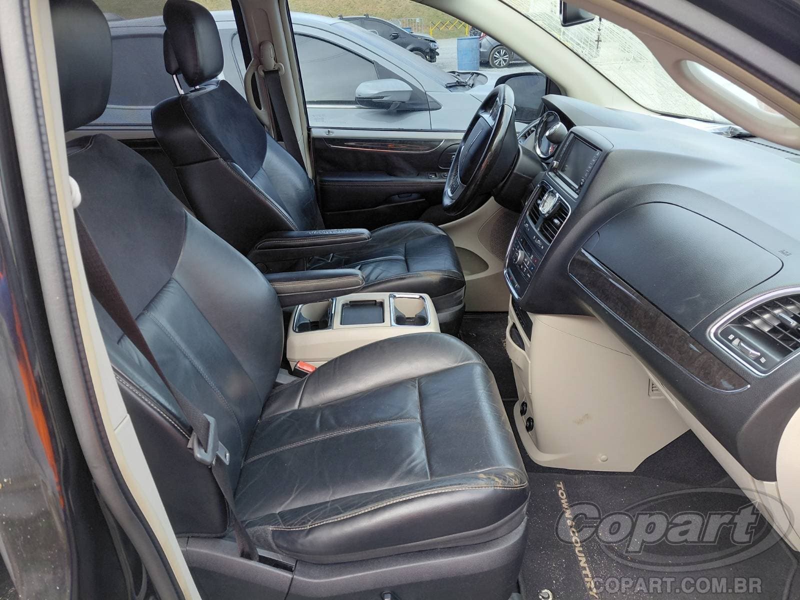 Chrysler Town Country 2014 — foto 5