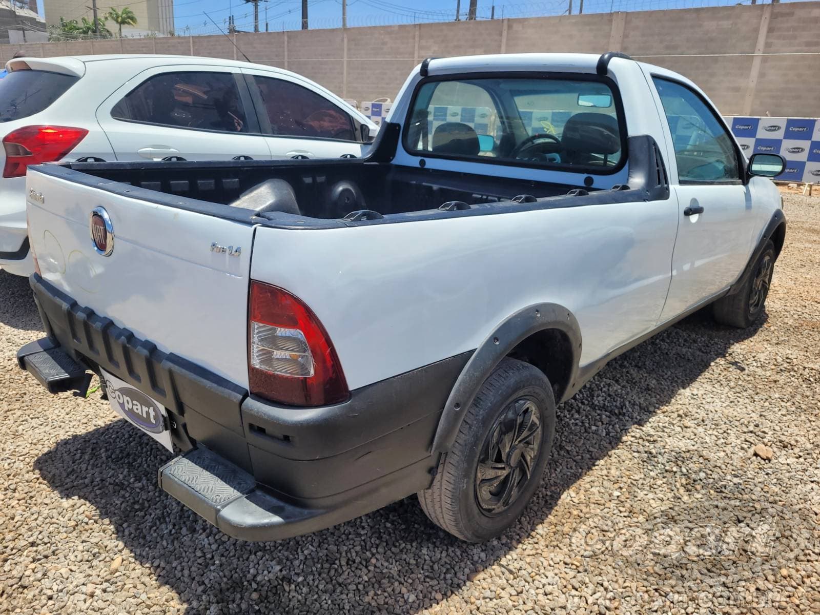 Fiat Strada 2010 — foto 4