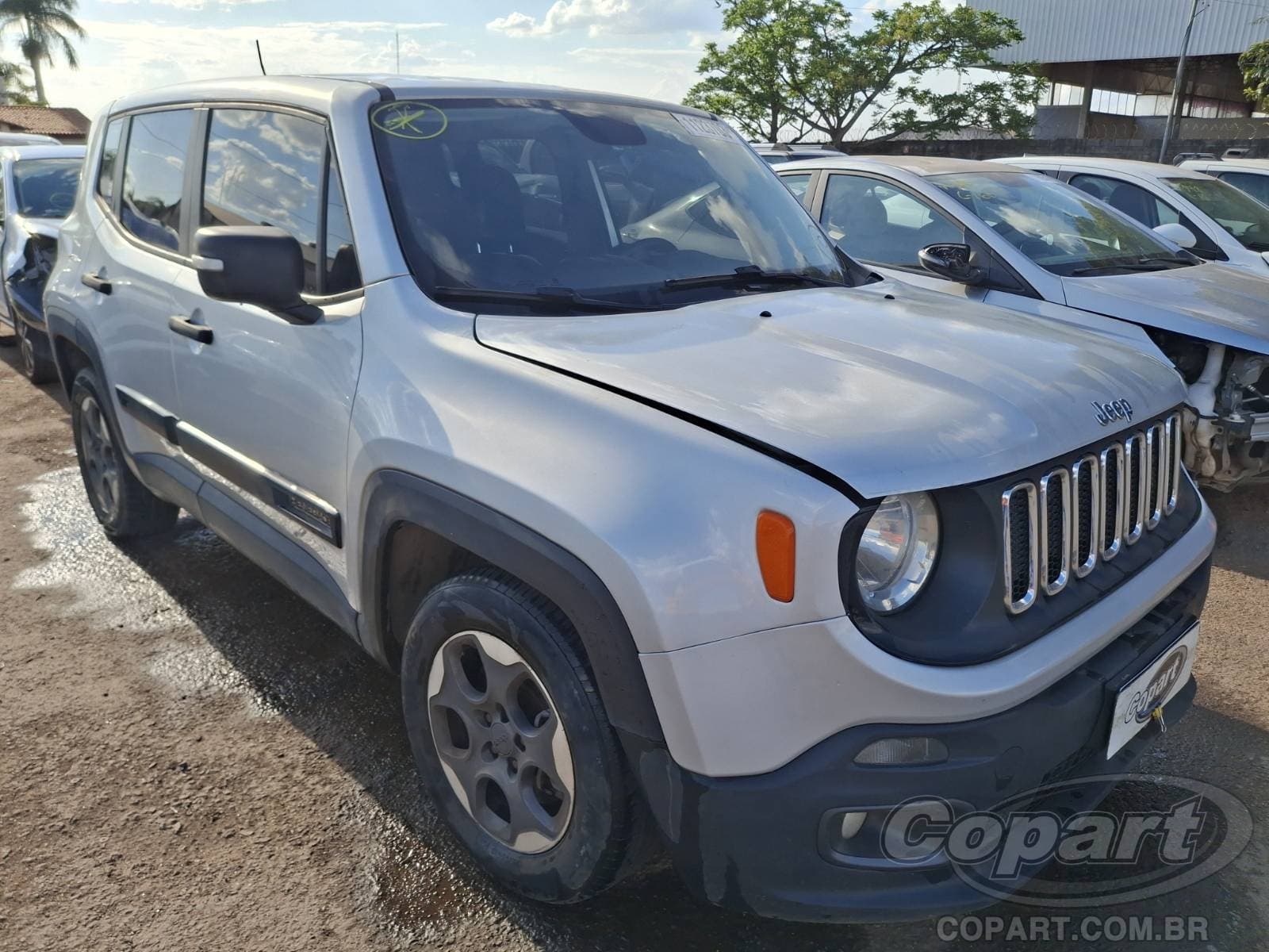 Jeep Renegade 2016 — foto 1