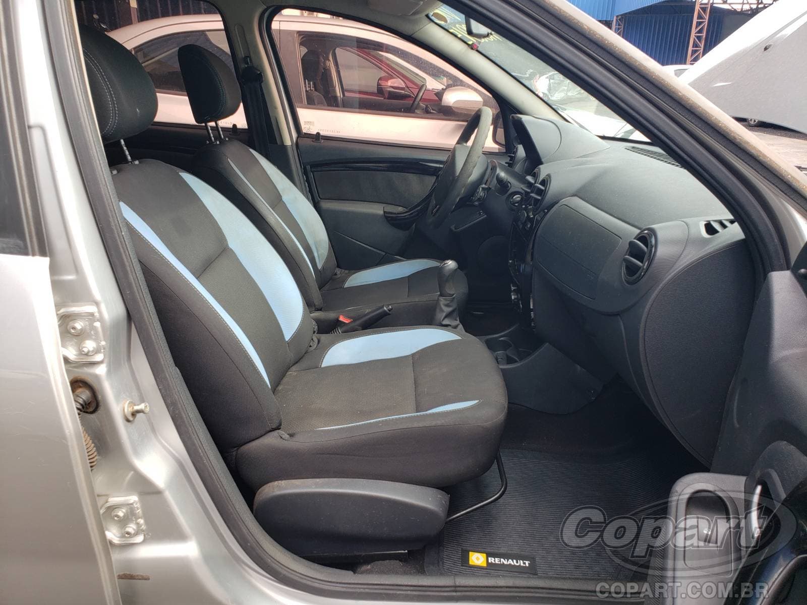 Renault Sandero 2014 — foto 5