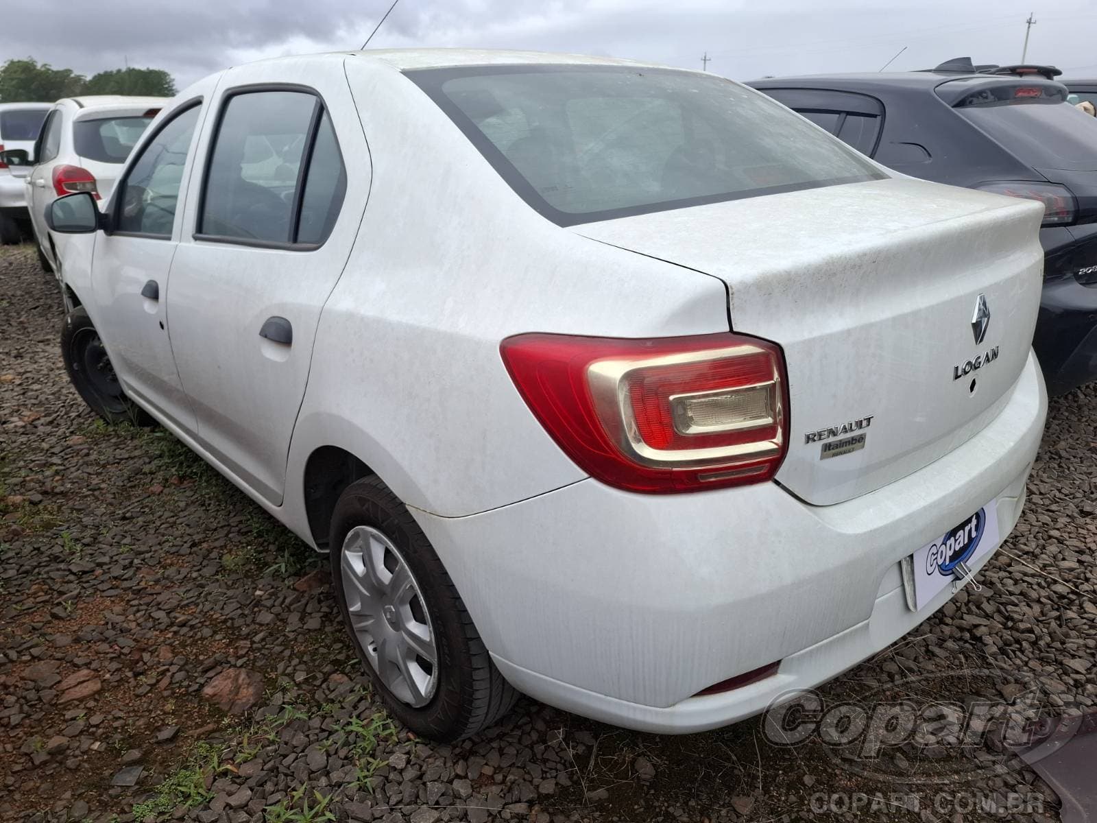 Renault Logan 2018 — foto 3