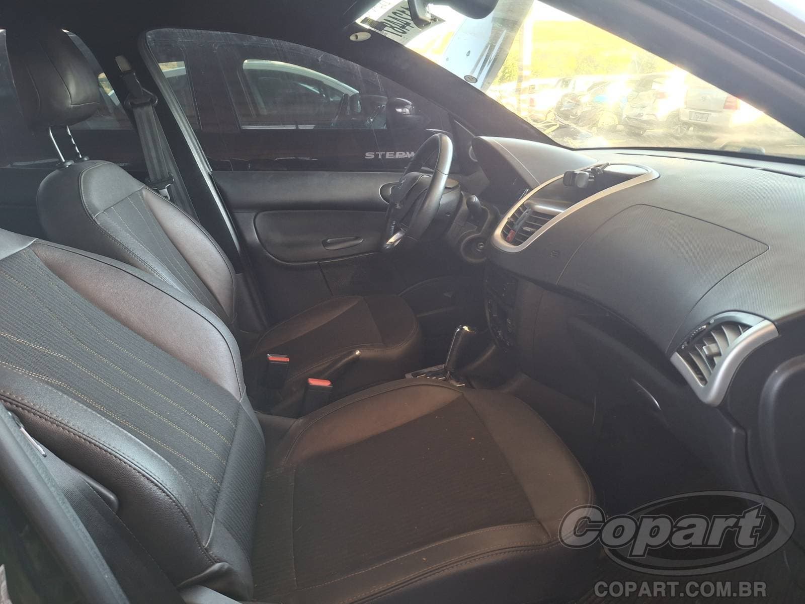 Peugeot 207 2011 — foto 5