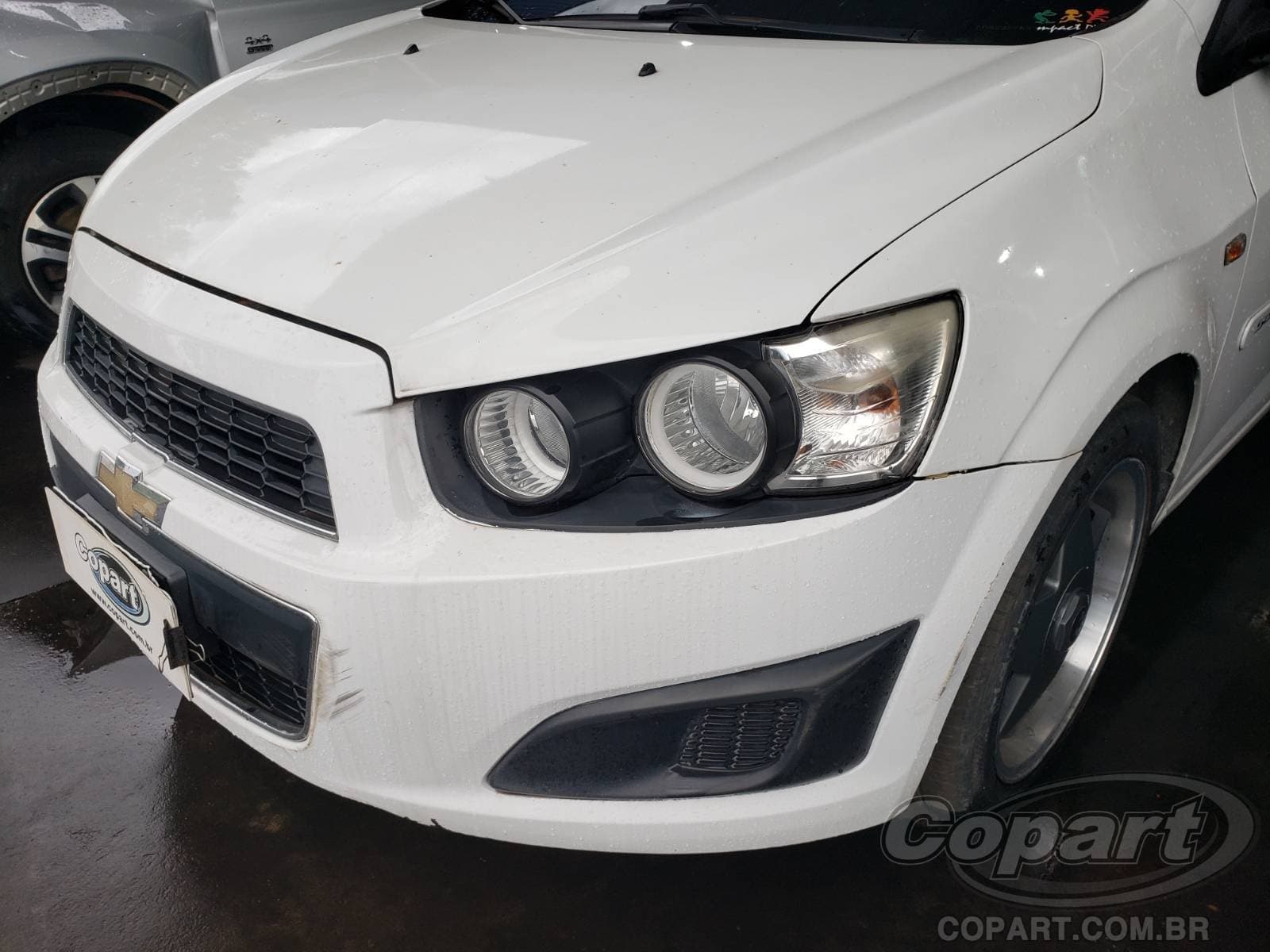 Chevrolet Sonic Sedan 2013 — foto 13