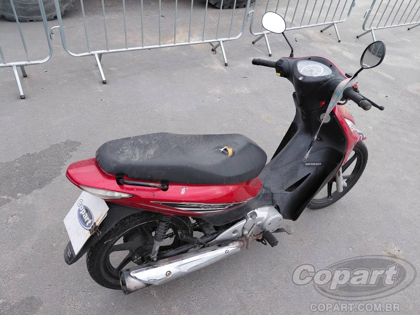 Honda BIZ 125 2010 — foto 4