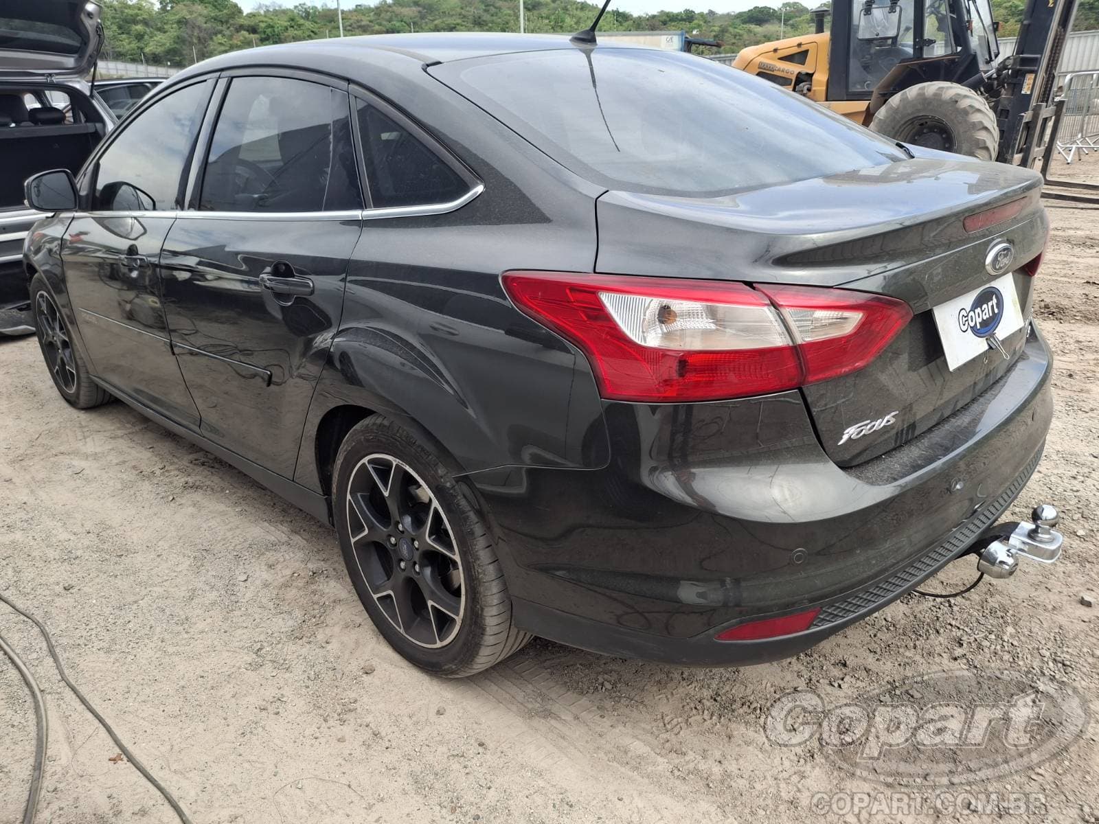 Ford Focus Sedan 2015 — foto 3