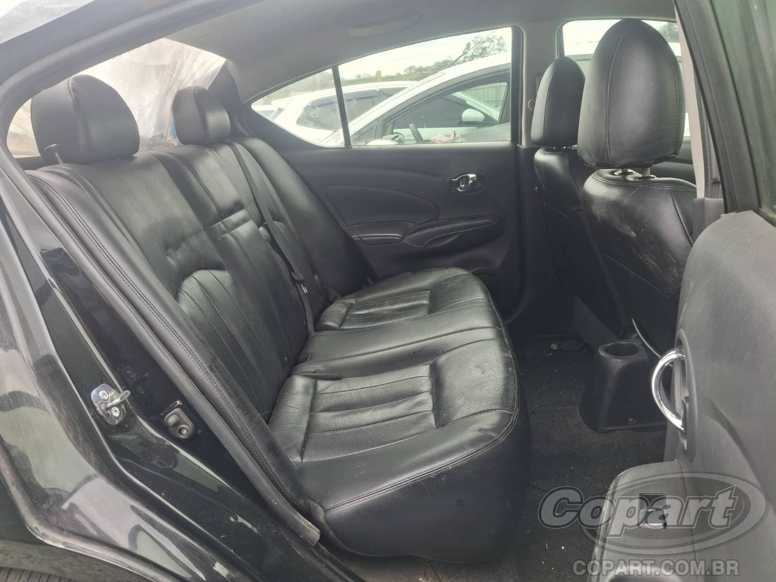 Nissan Versa 2018 — foto 6