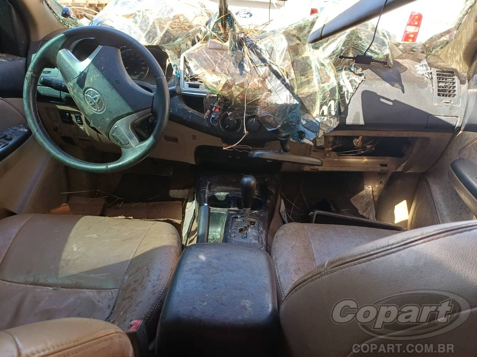 Toyota Hilux SW4 2015 — foto 9
