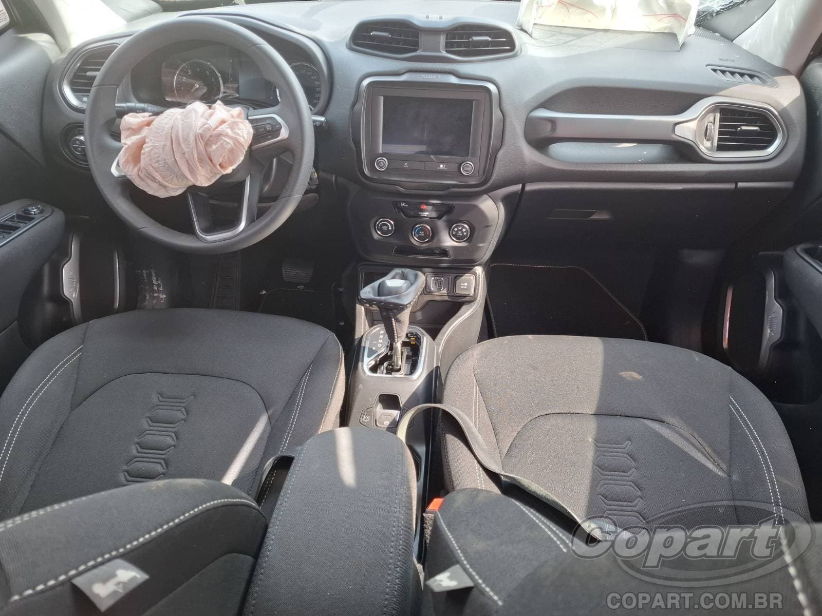 Jeep Renegade 2024 — foto 9