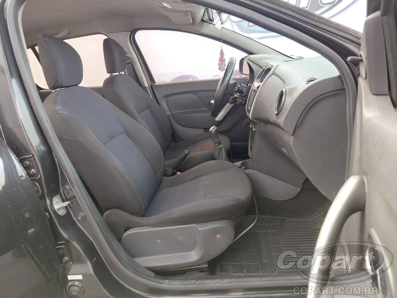 Renault Sandero 2017 — foto 5