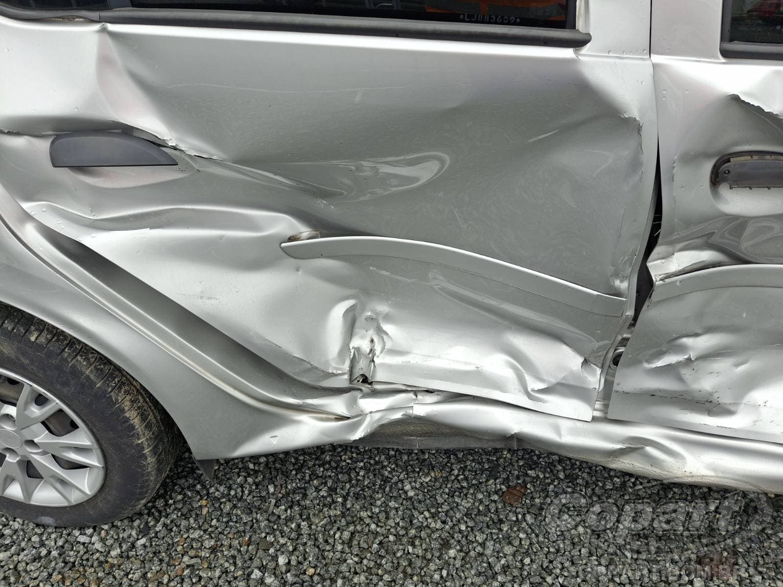 Renault Logan 2020 — foto 13