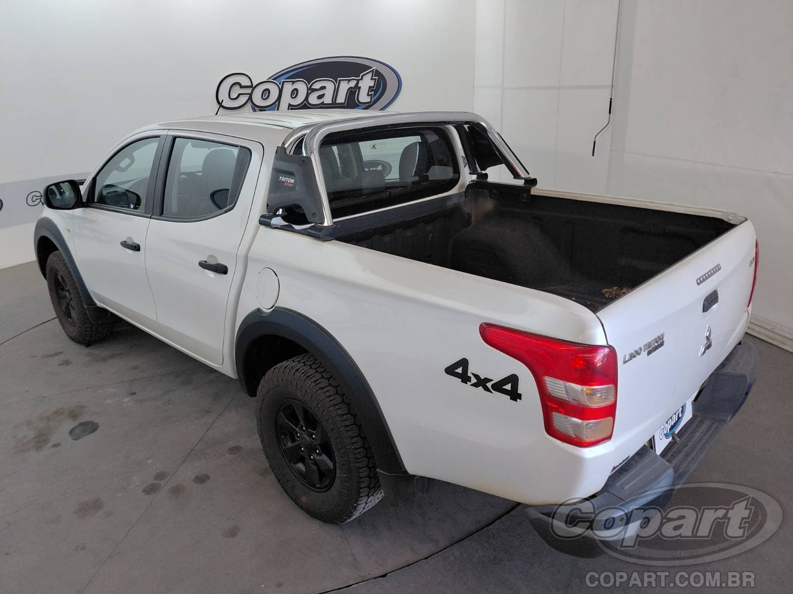 Mitsubishi L200 Triton 2025 — foto 3