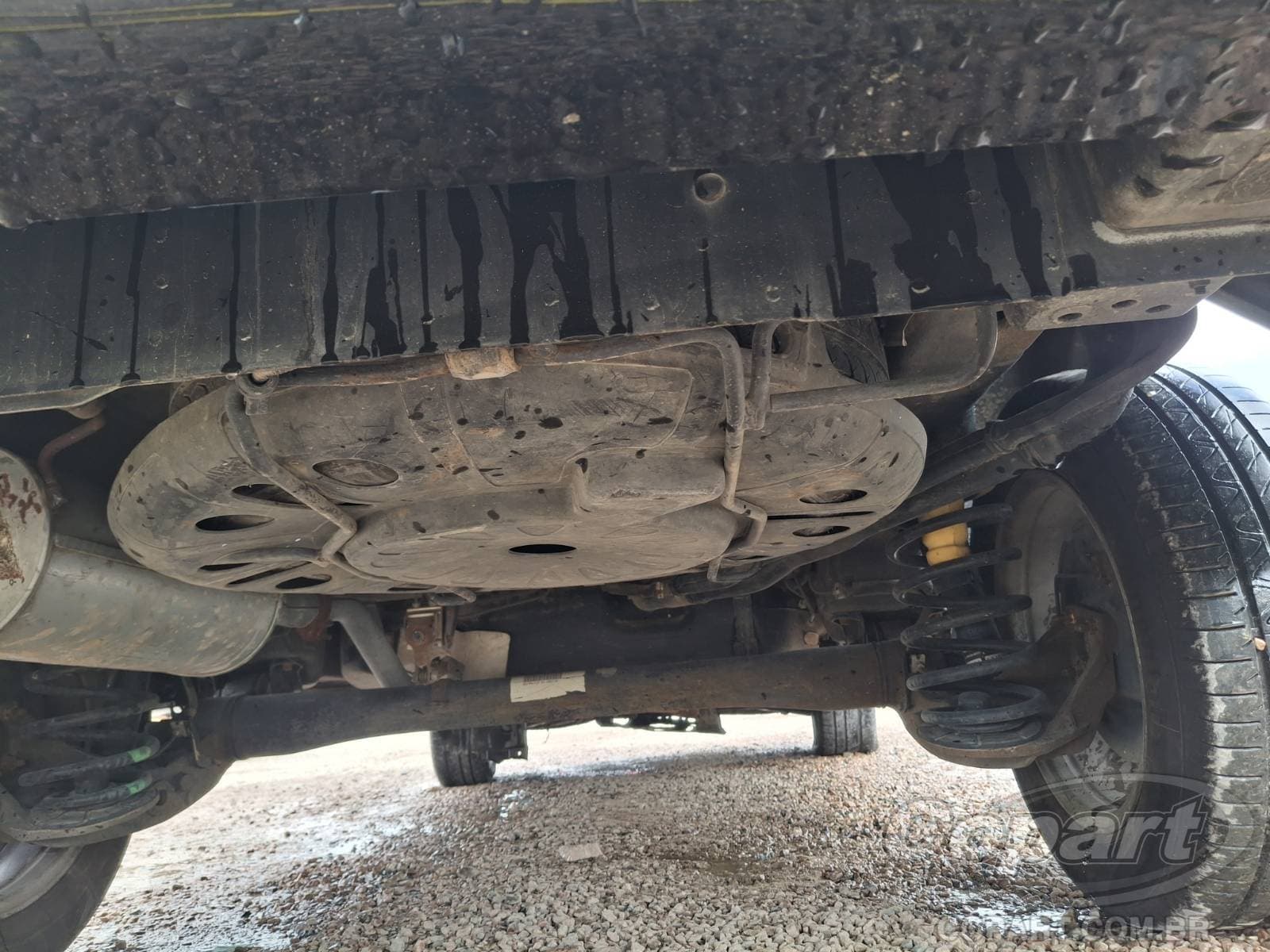 Chevrolet Montana 2013 — foto 10
