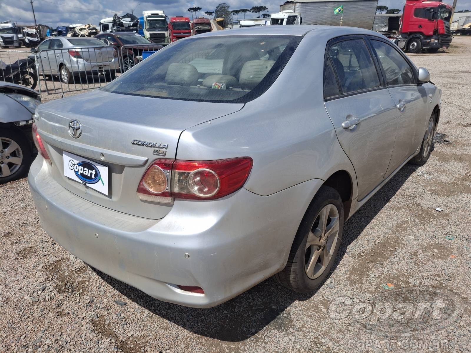 Toyota Corolla 2013 — foto 4