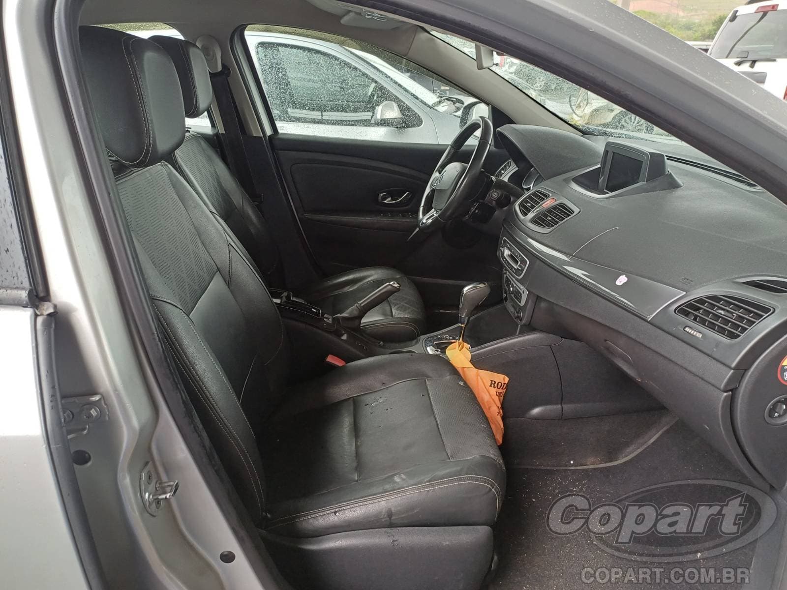 Renault Fluence 2016 — foto 5