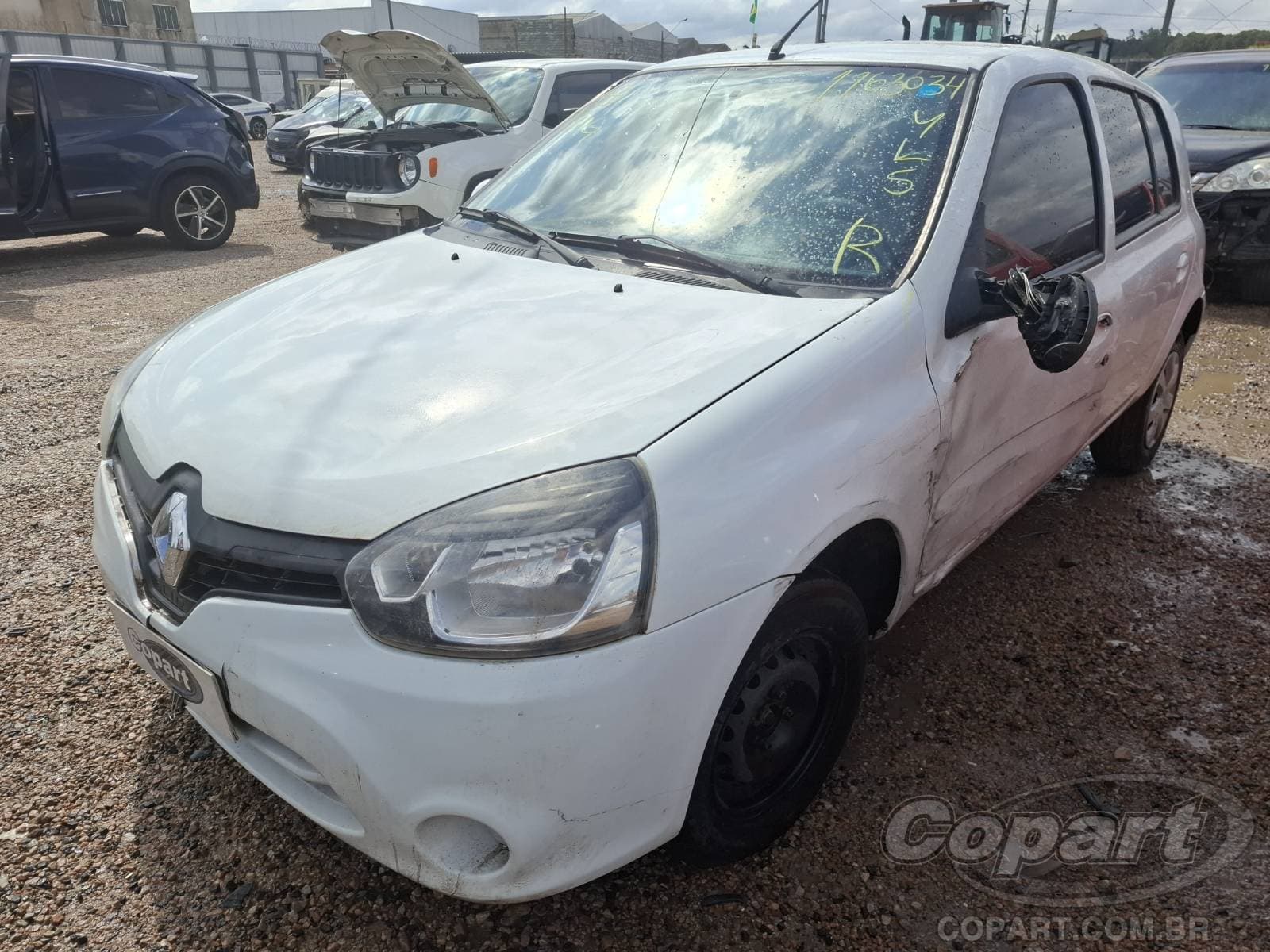 Renault Clio 2016 — foto 2