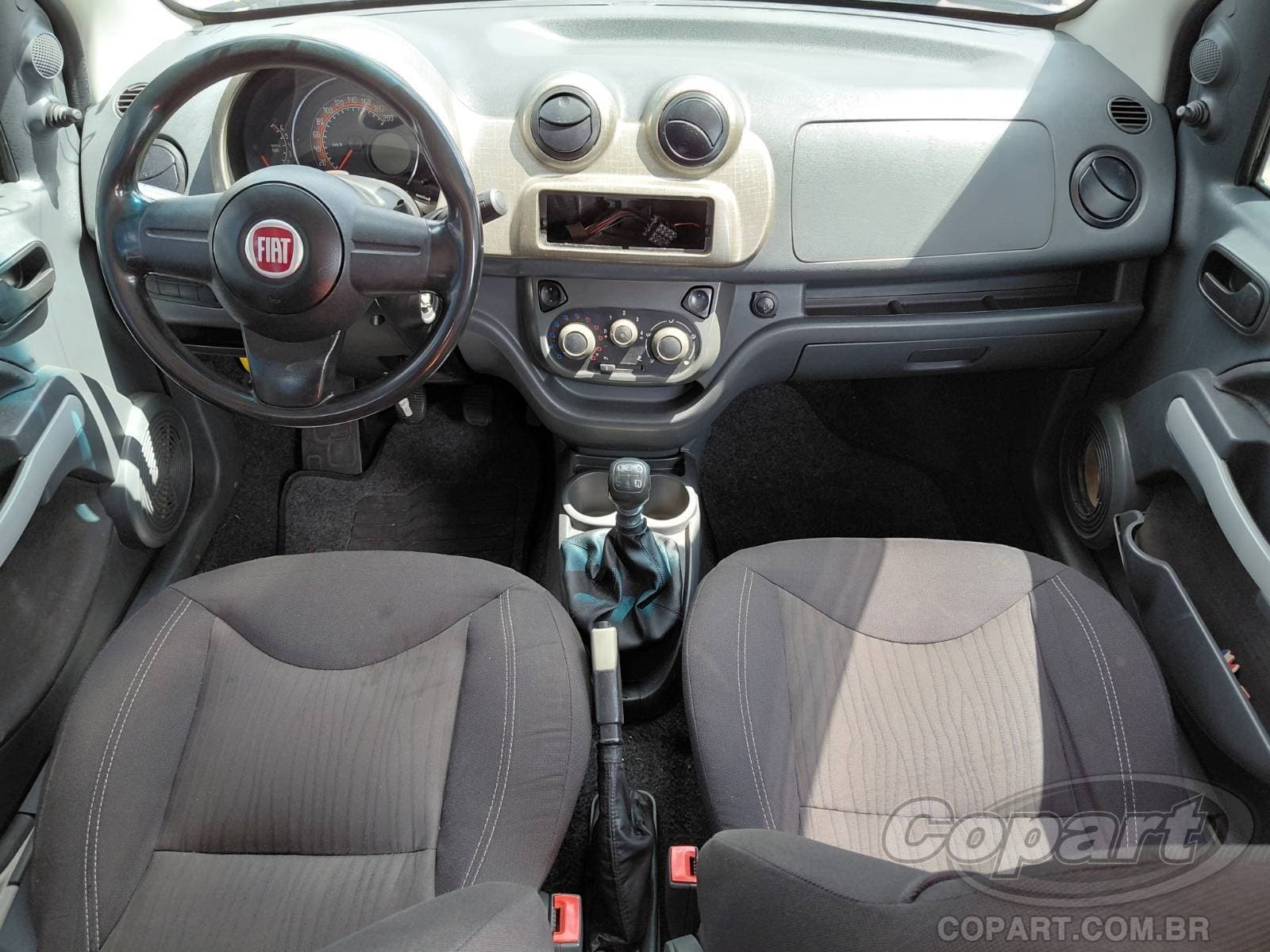 Fiat UNO 2011 — foto 9
