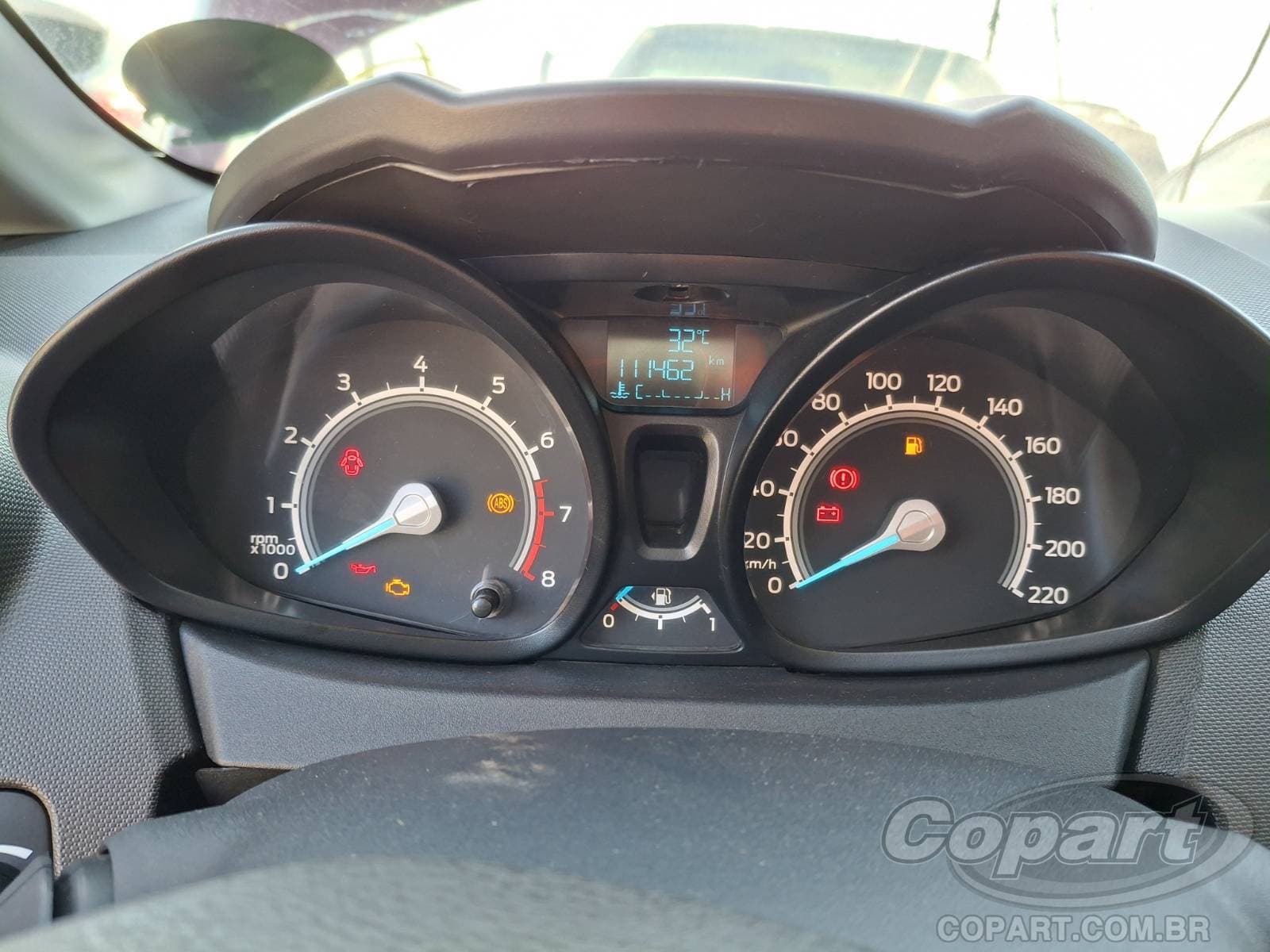 Ford Fiesta 2018 — foto 8
