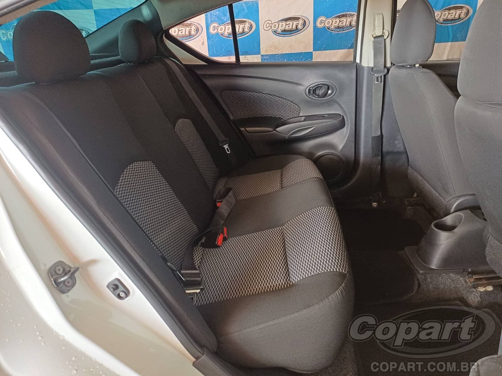 Nissan Versa 2019 — foto 6