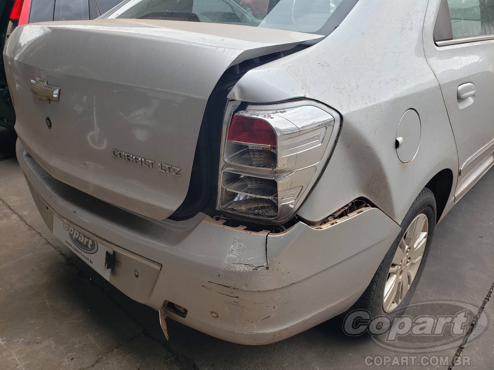 Chevrolet Cobalt 2015 — foto 12