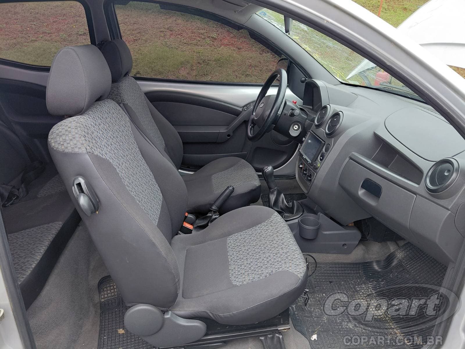 Ford KA 2012 — foto 5