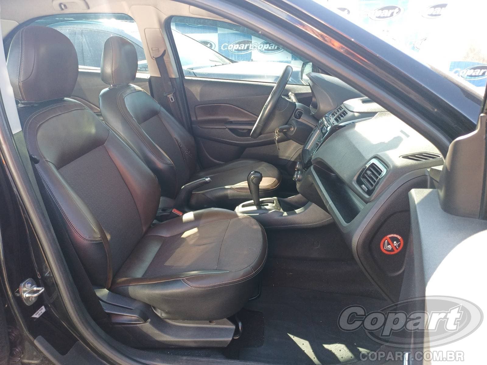 Chevrolet Cobalt 2020 — foto 5