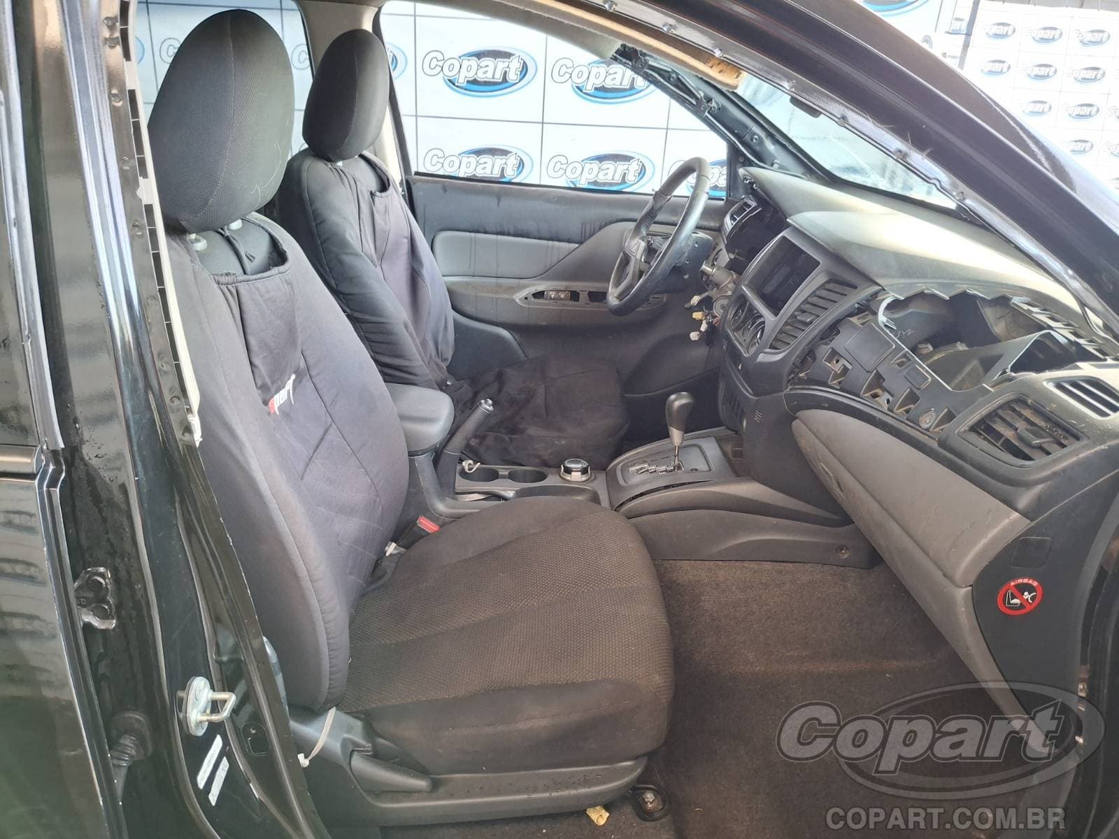 Mitsubishi L200 Triton Sport 2017 — foto 5