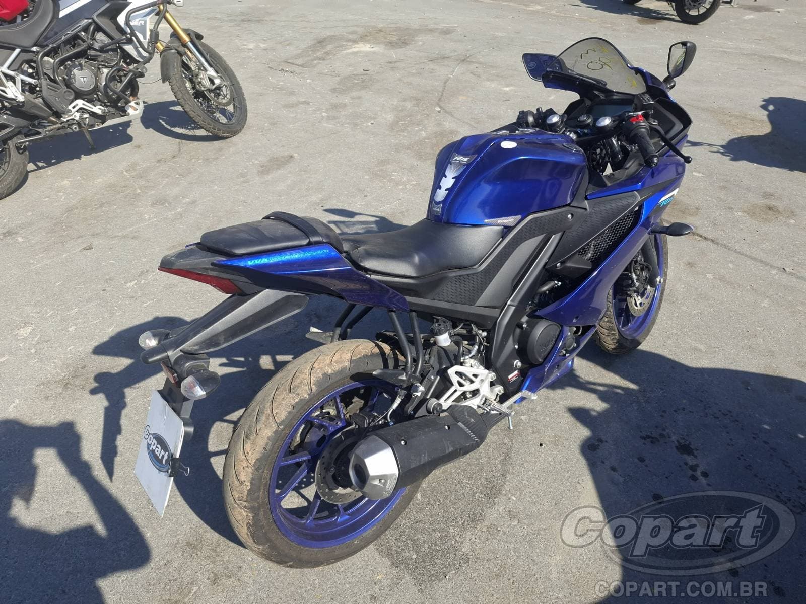 Yamaha YZF R15 2026 — foto 4