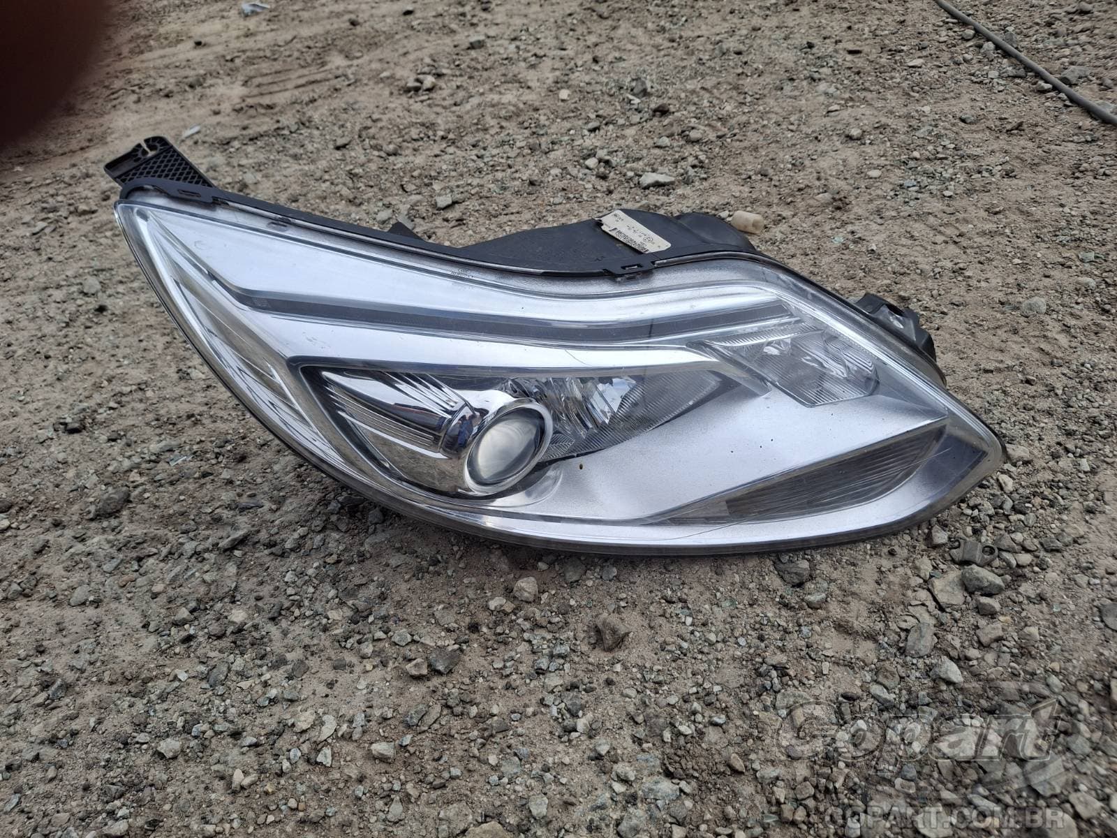 Ford Focus Sedan 2015 — foto 12