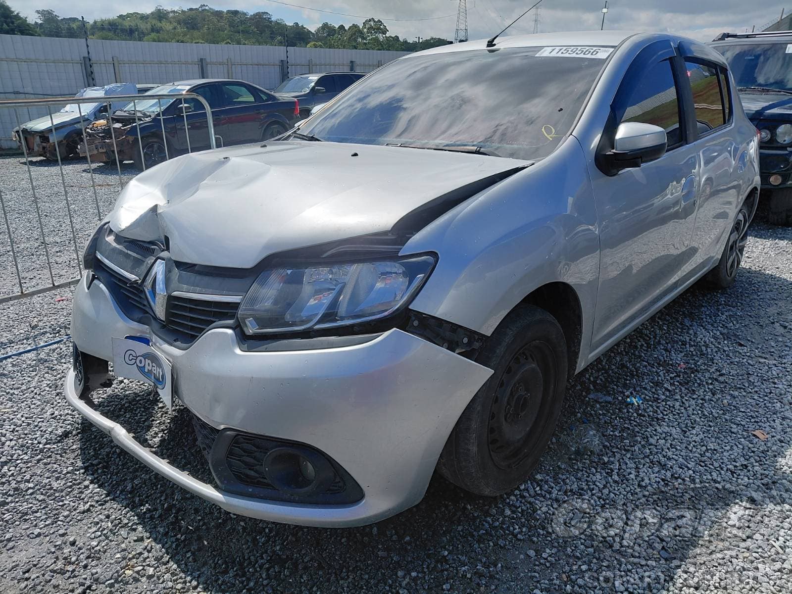 Renault Sandero 2015 — foto 2