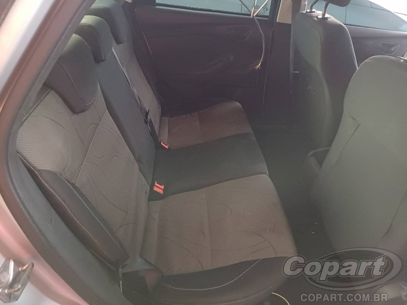 Ford Focus Sedan 2014 — foto 6