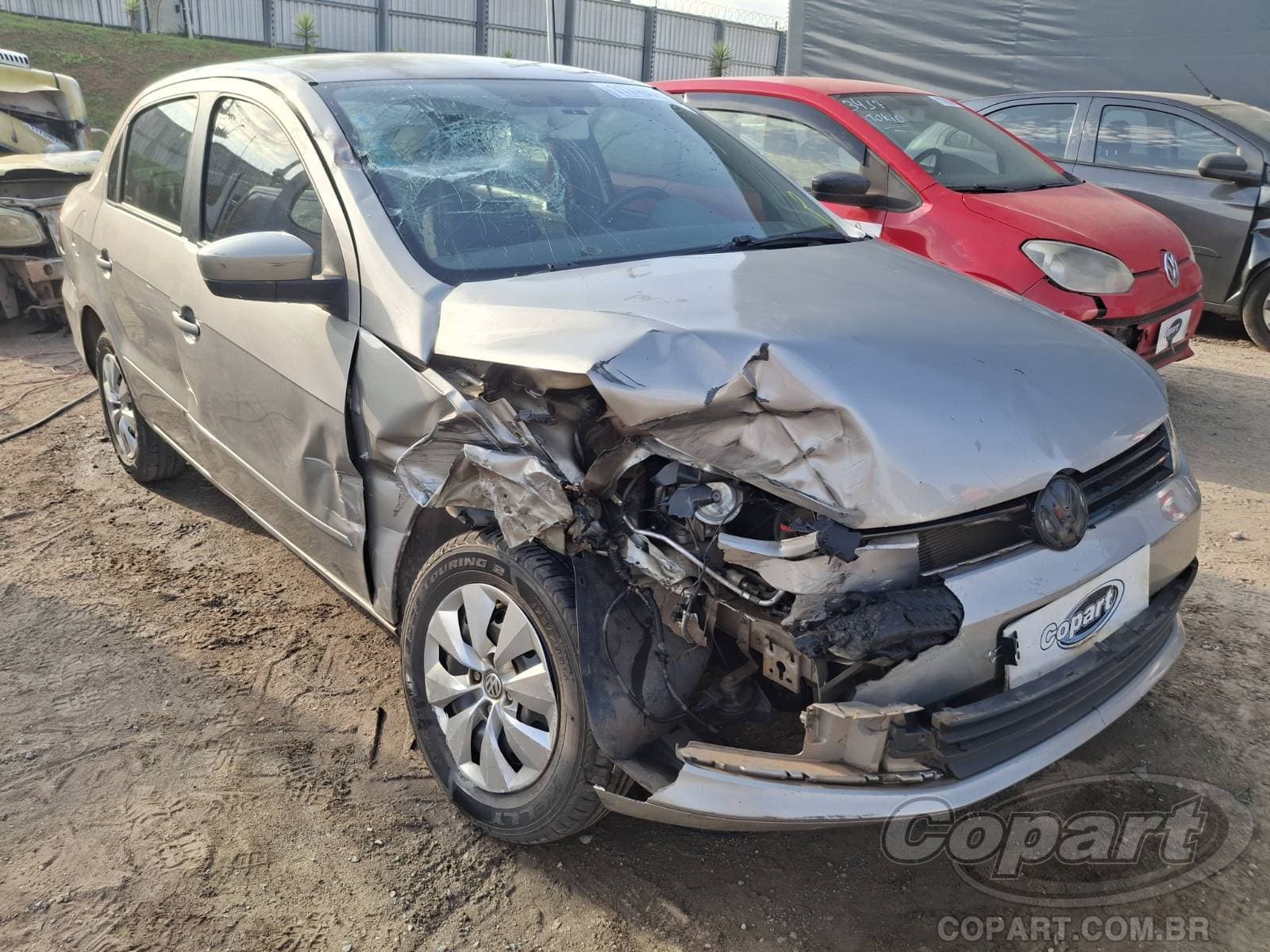 Volkswagen Voyage 1.0 TOTAL FLEX 2013