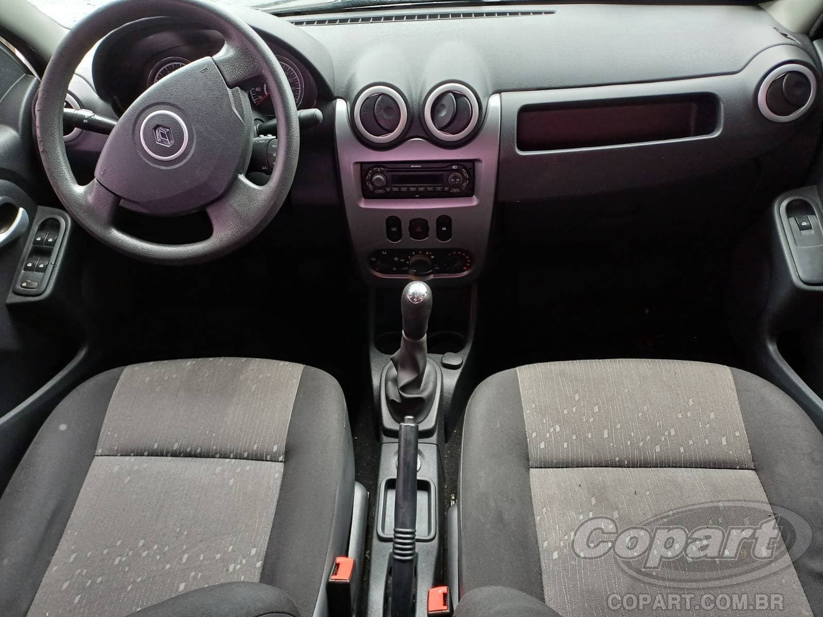 Renault Logan 2011 — foto 9