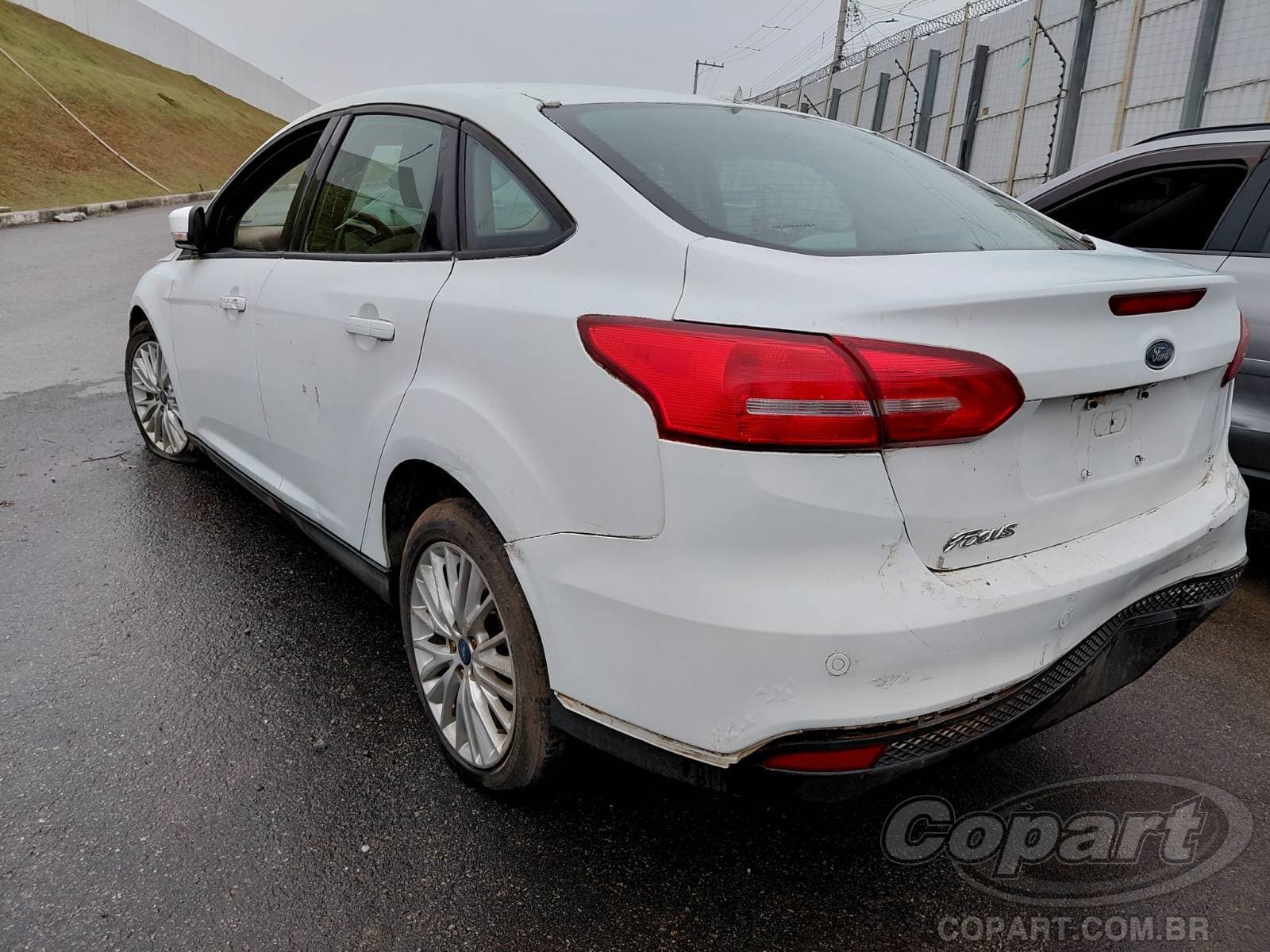 Ford Focus Fastback 2017 — foto 3