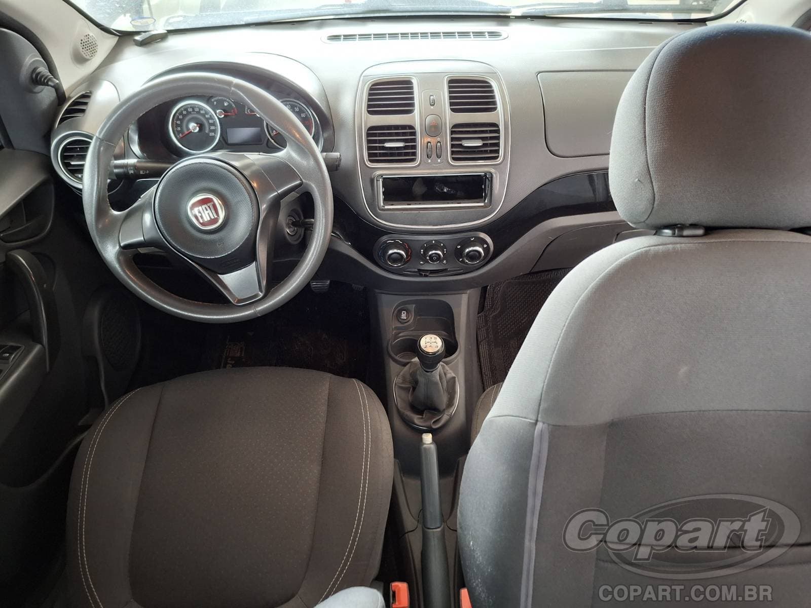 Fiat Grand Siena 2018 — foto 9