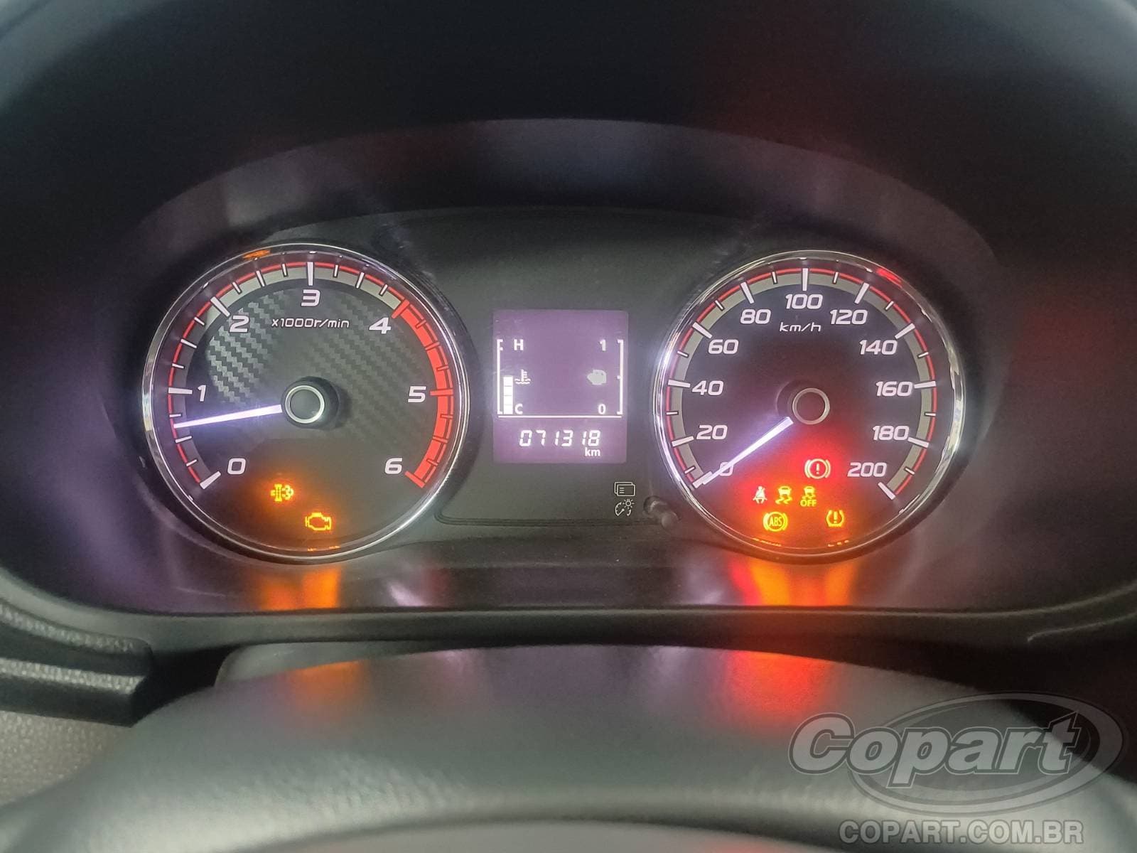 Mitsubishi L200 Triton 2024 — foto 8