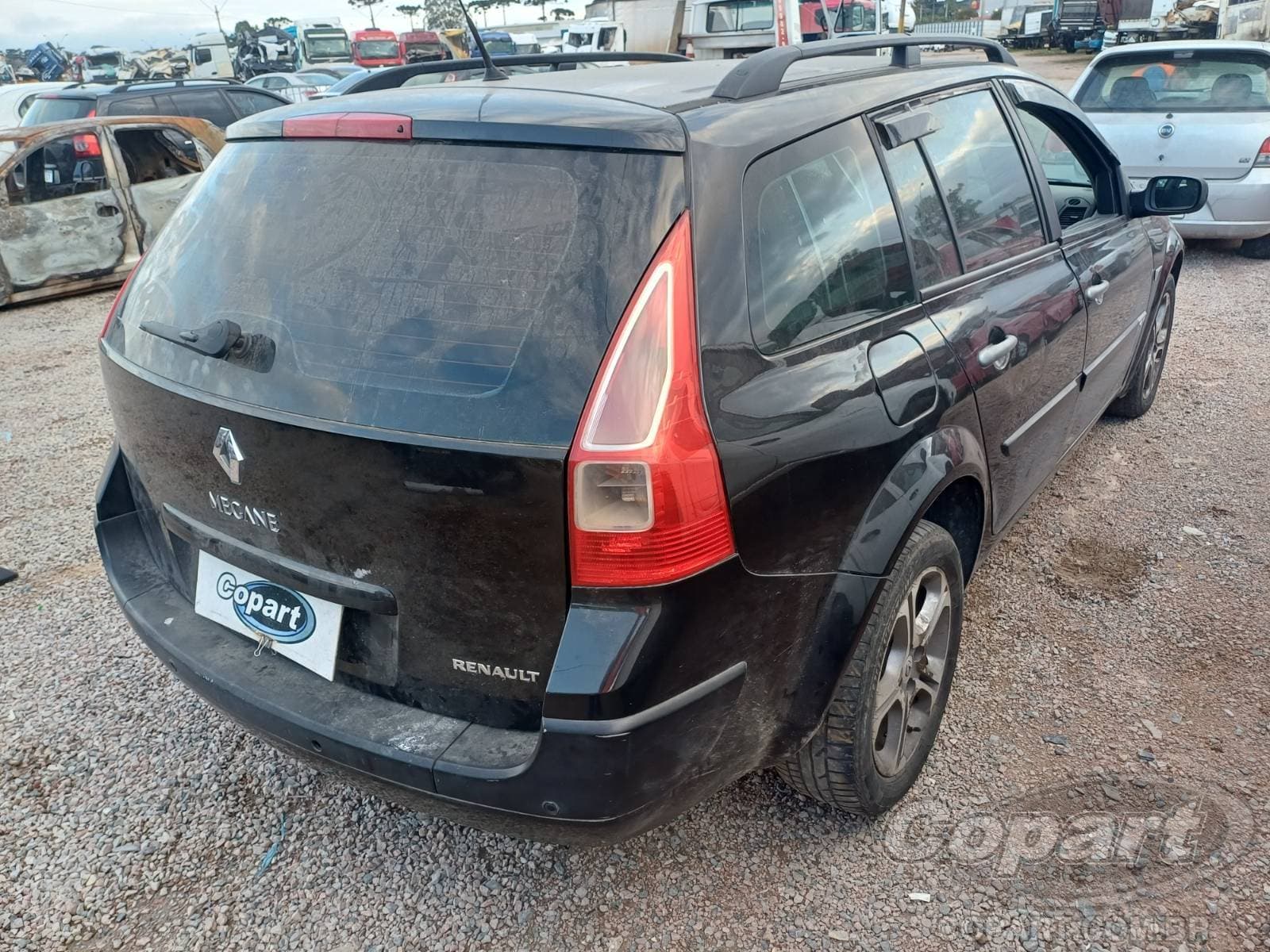 Renault Megane Grand Tour 2013 — foto 4