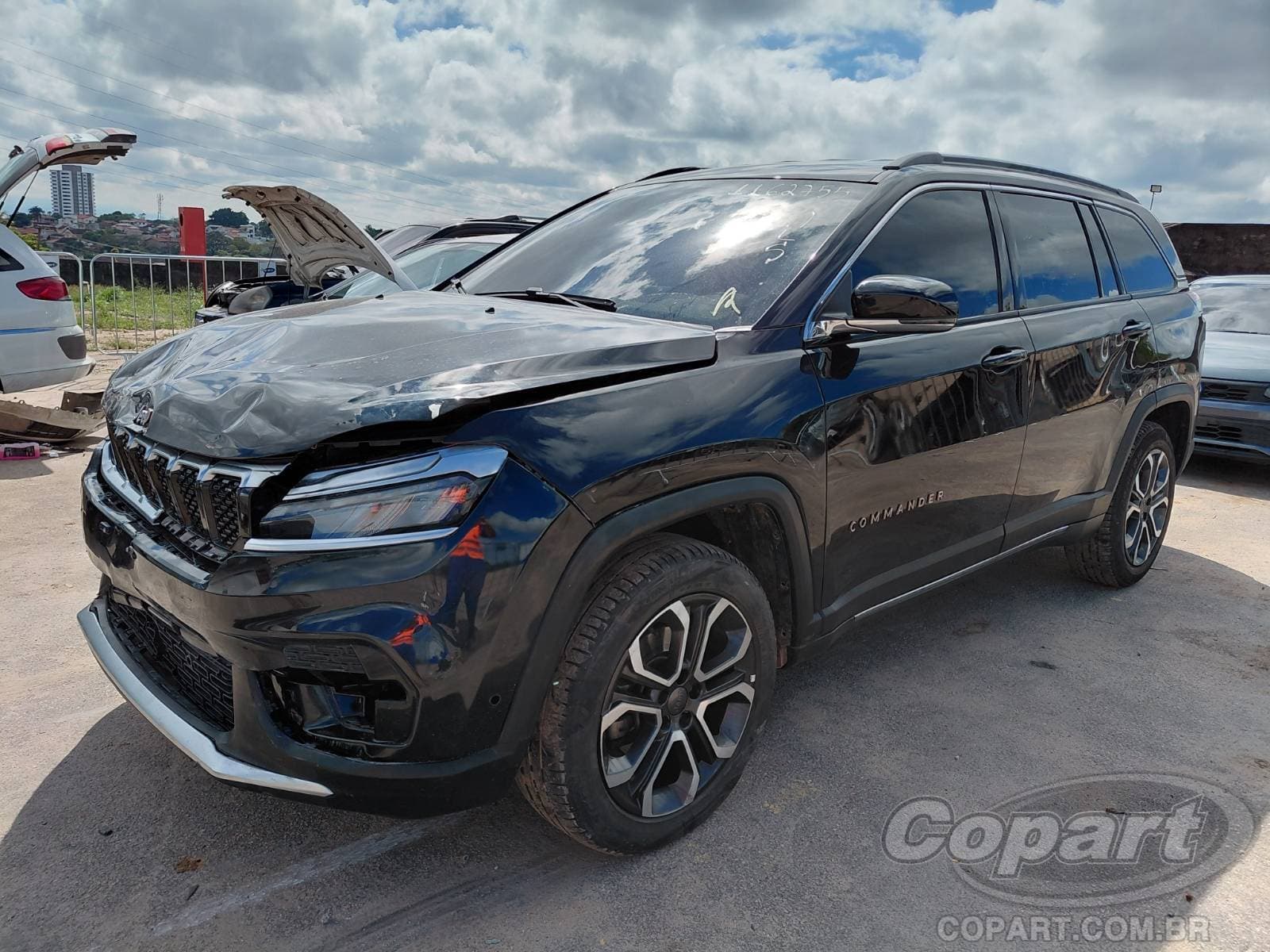 Jeep Commander 2023 — foto 2