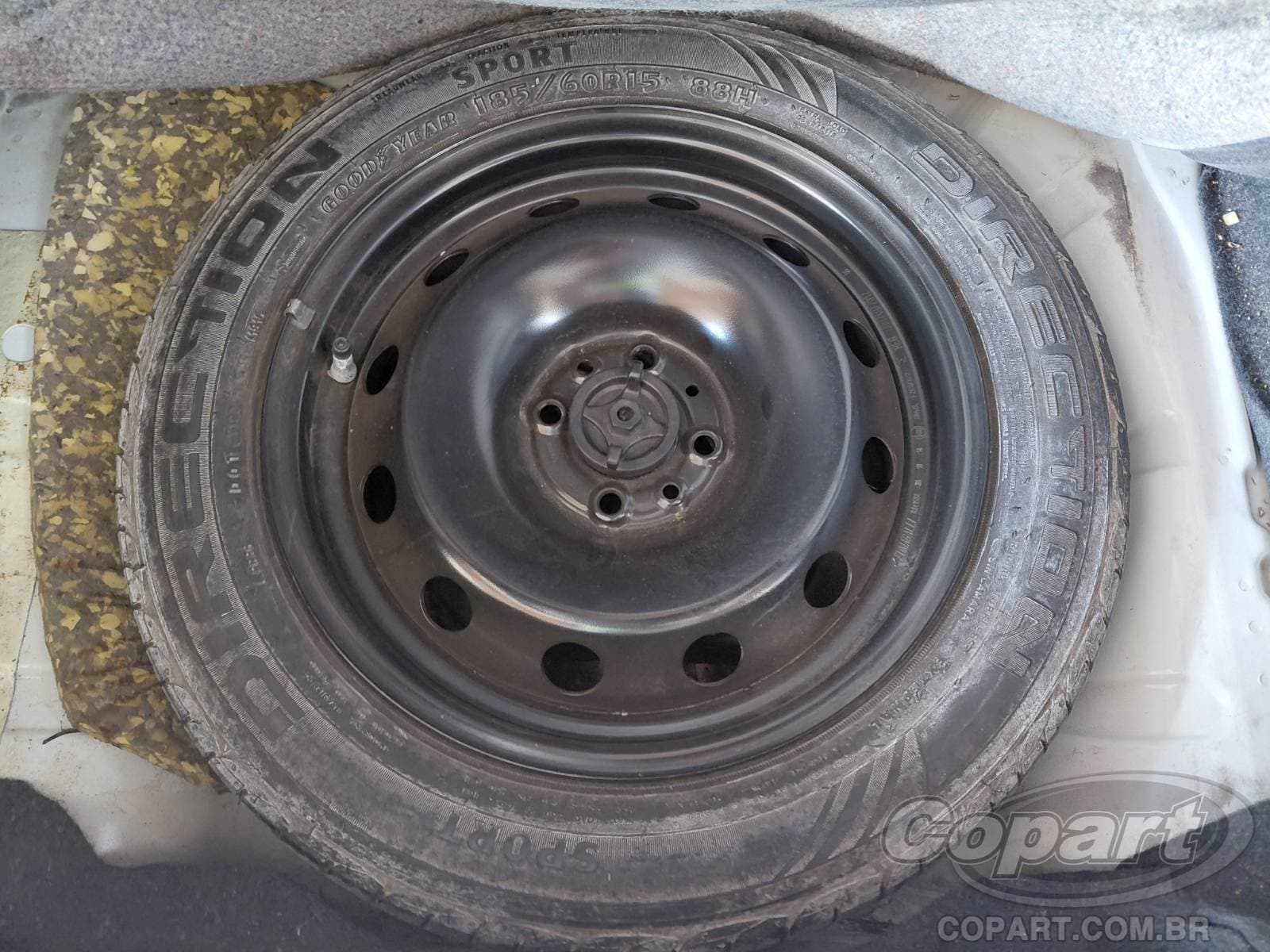Fiat UNO 2015 — foto 10