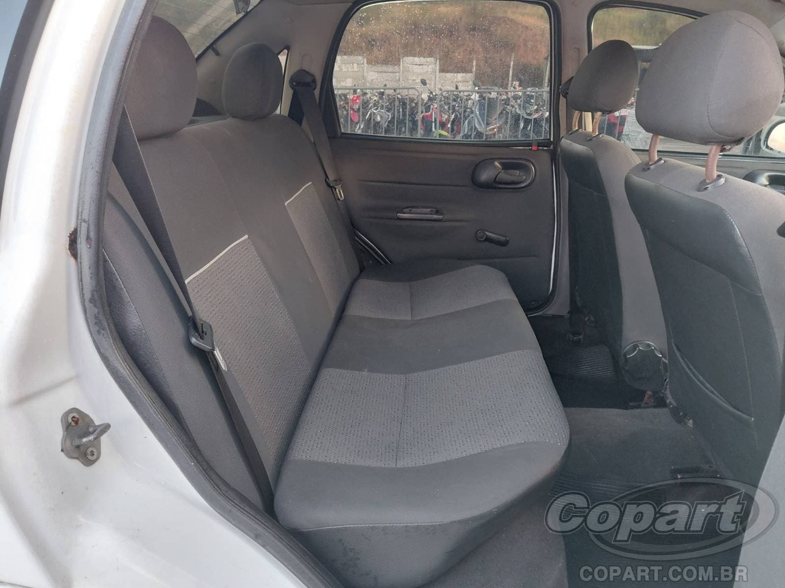 Chevrolet Classic 2015 — foto 6