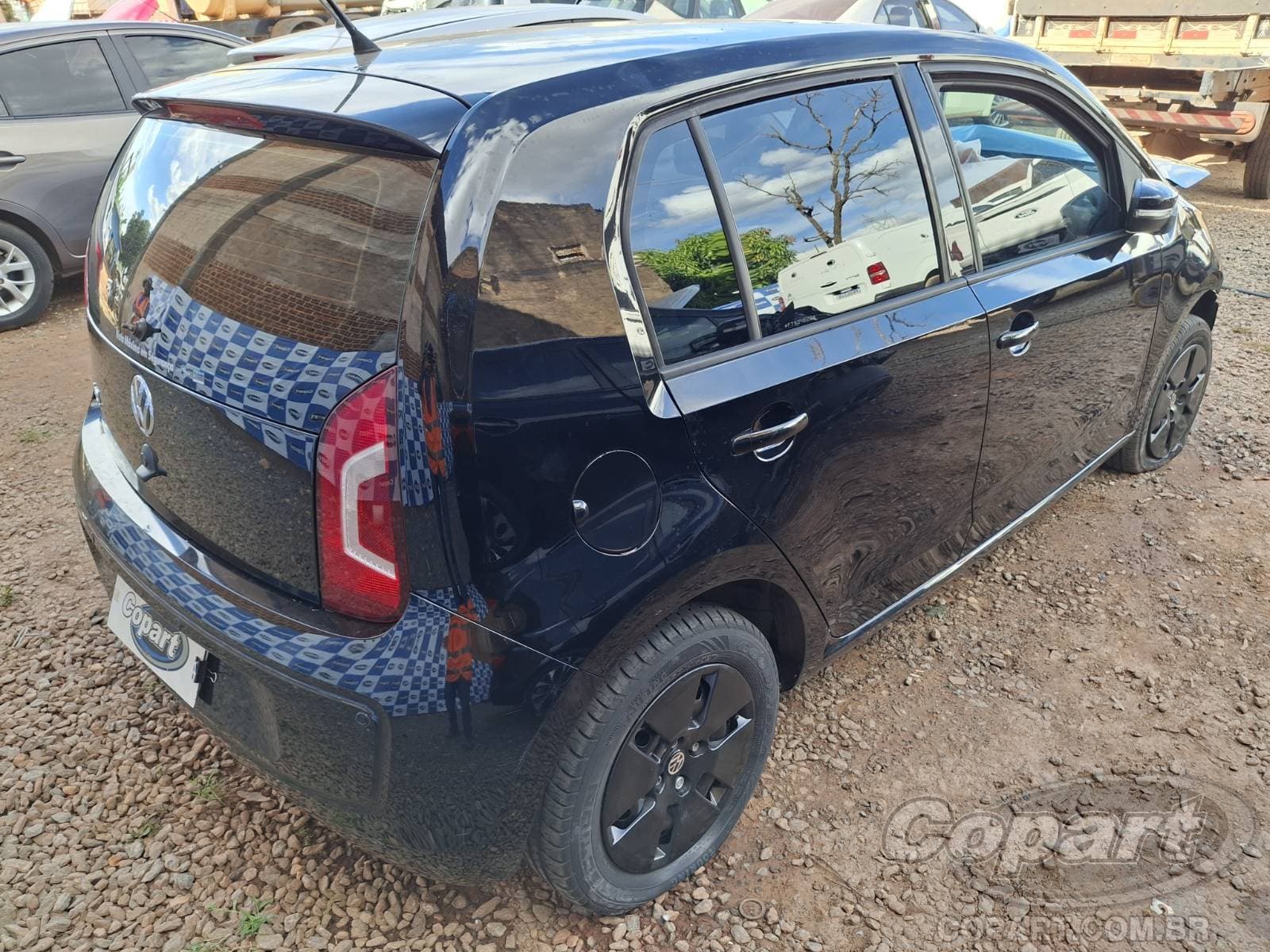 Volkswagen UP 2015 — foto 4