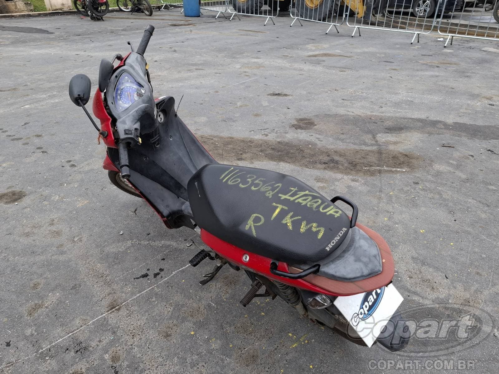 Honda BIZ 125 2011 — foto 3