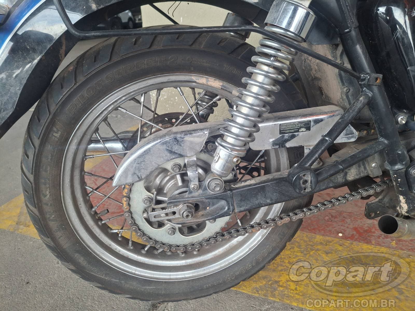 Triumph Bonneville 2015 — foto 7