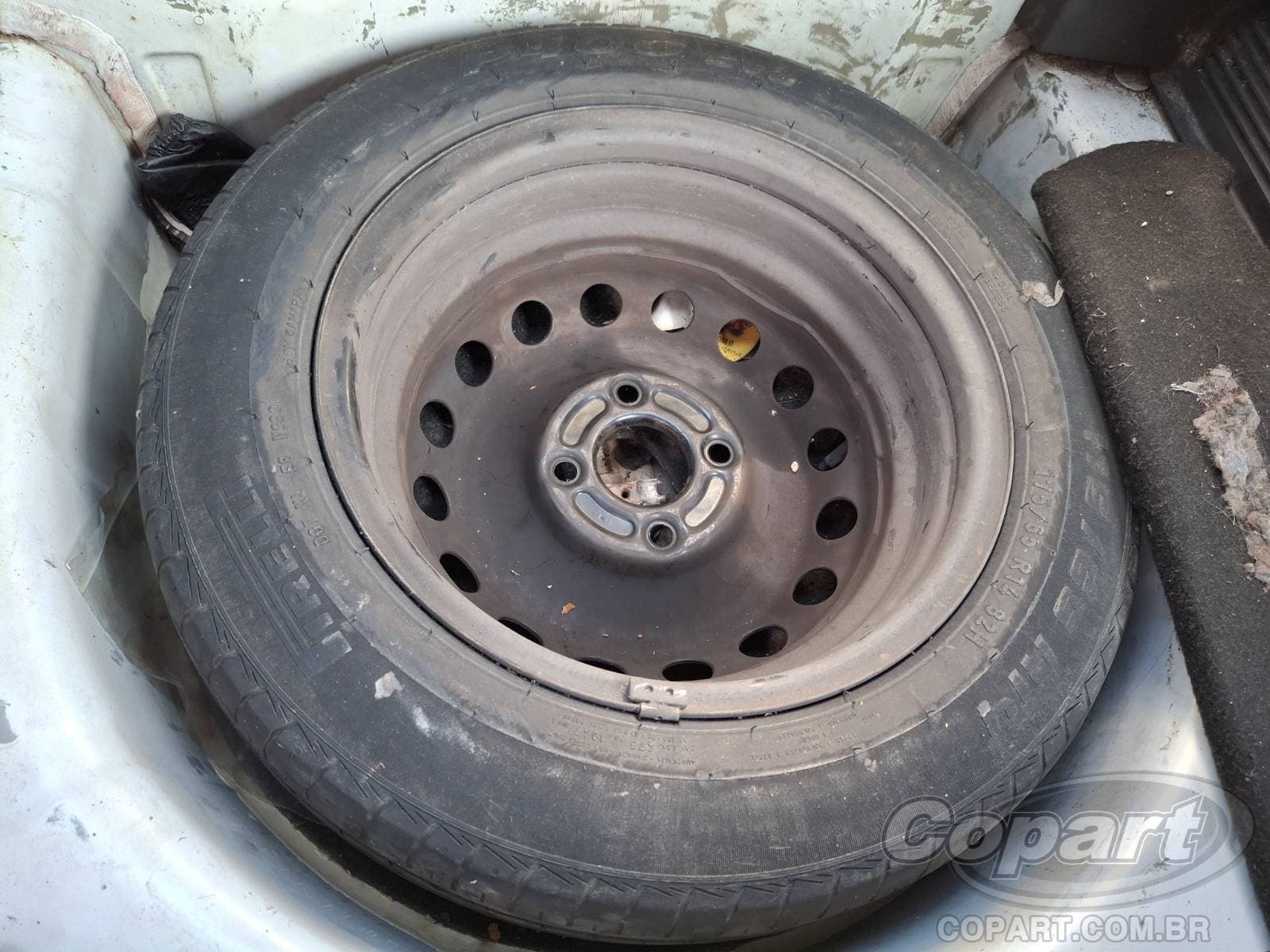 Ford KA 2015 — foto 10