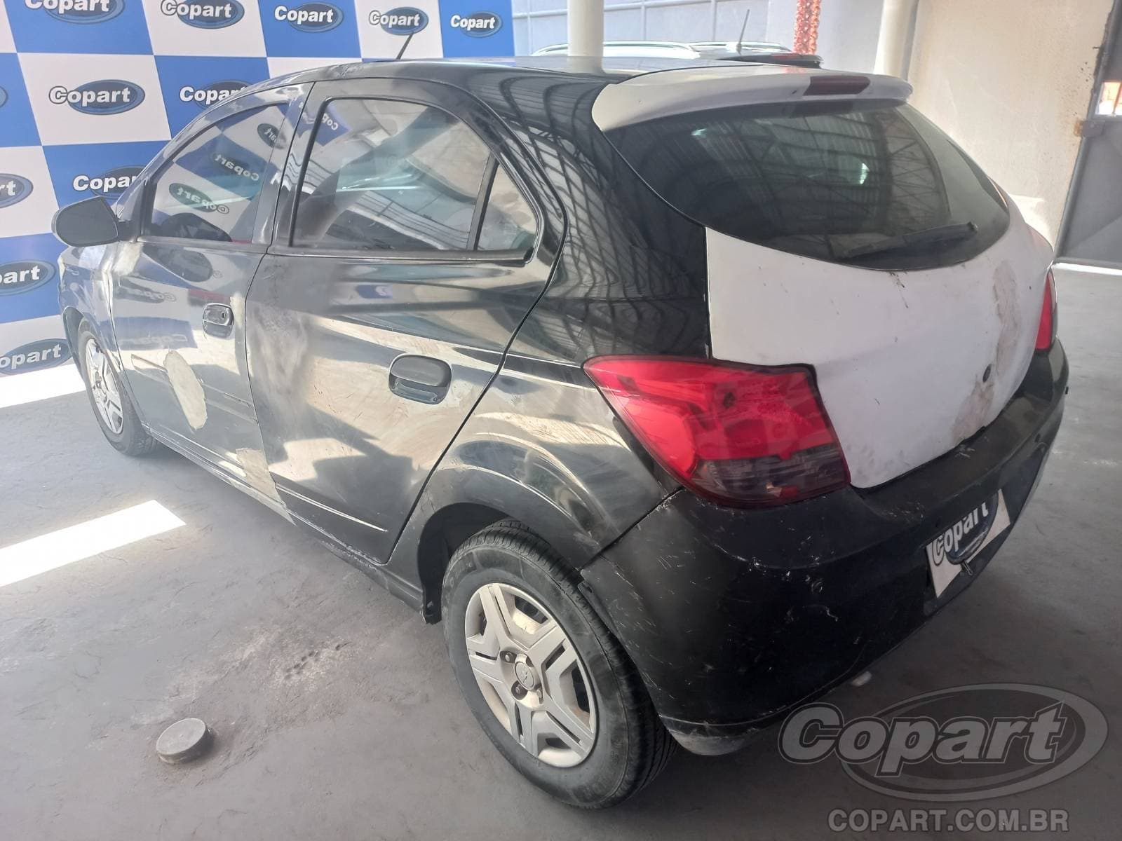 Chevrolet Onix 2017 — foto 3
