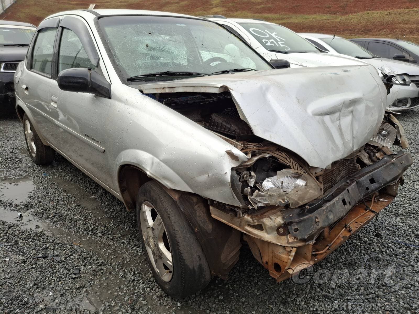 Chevrolet Classic 2015 — foto 1