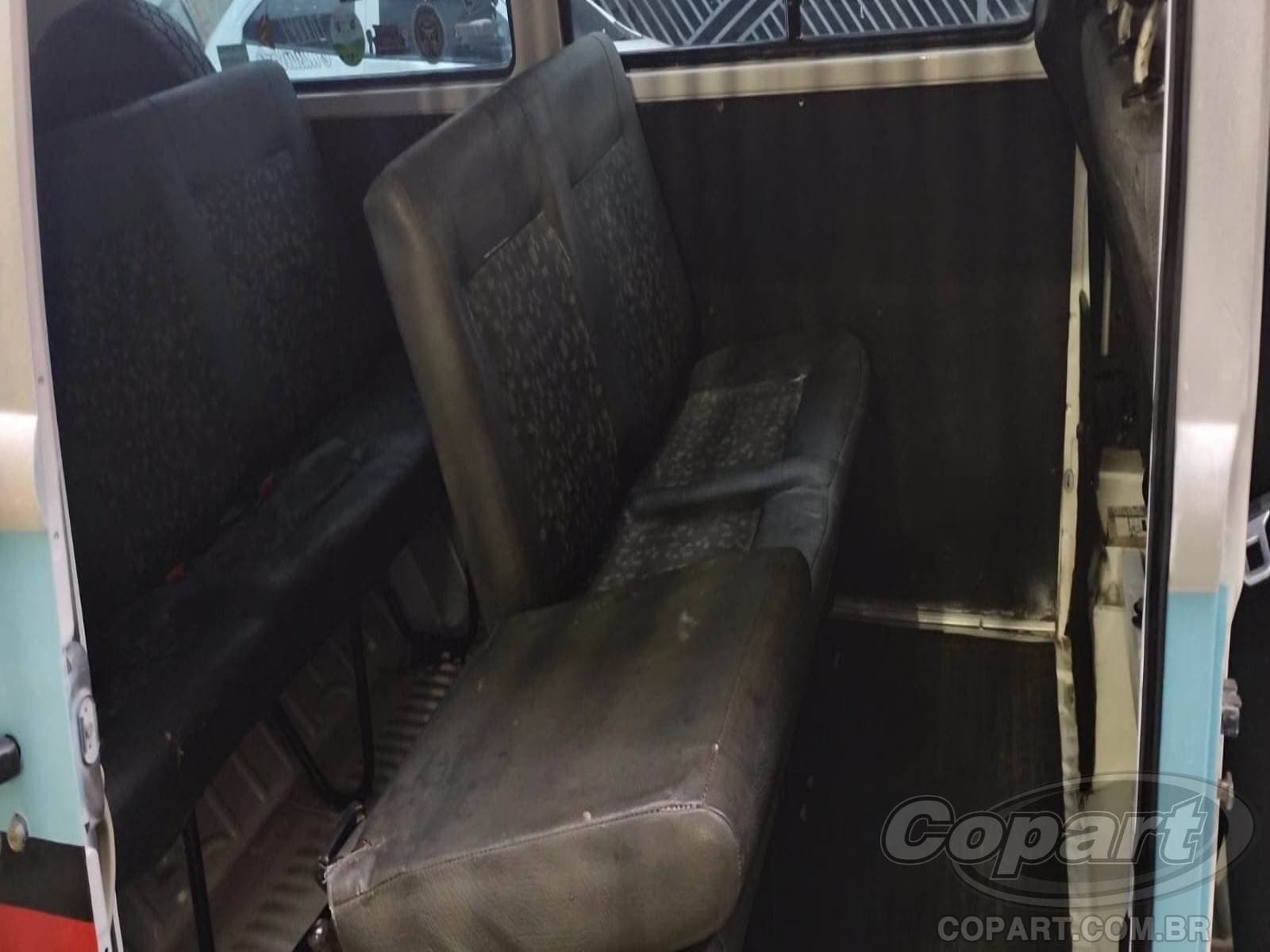 Volkswagen Kombi 2010 — foto 6