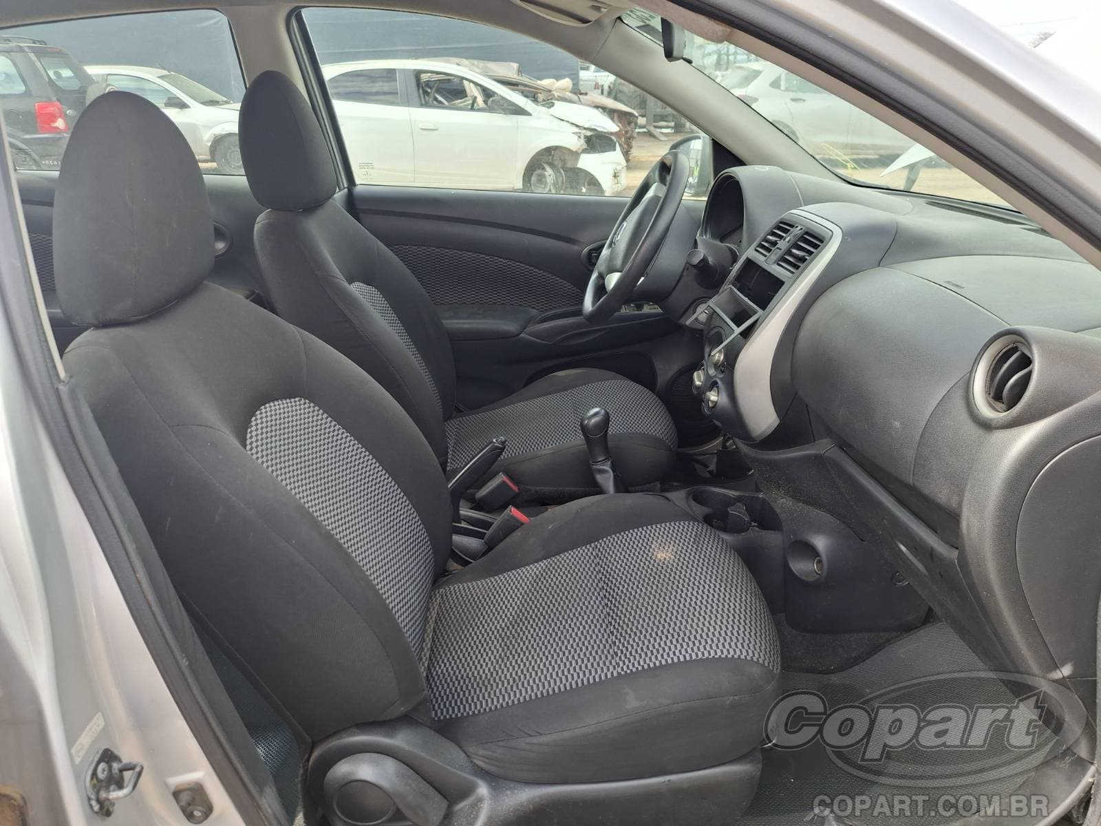 Nissan Versa 2018 — foto 5