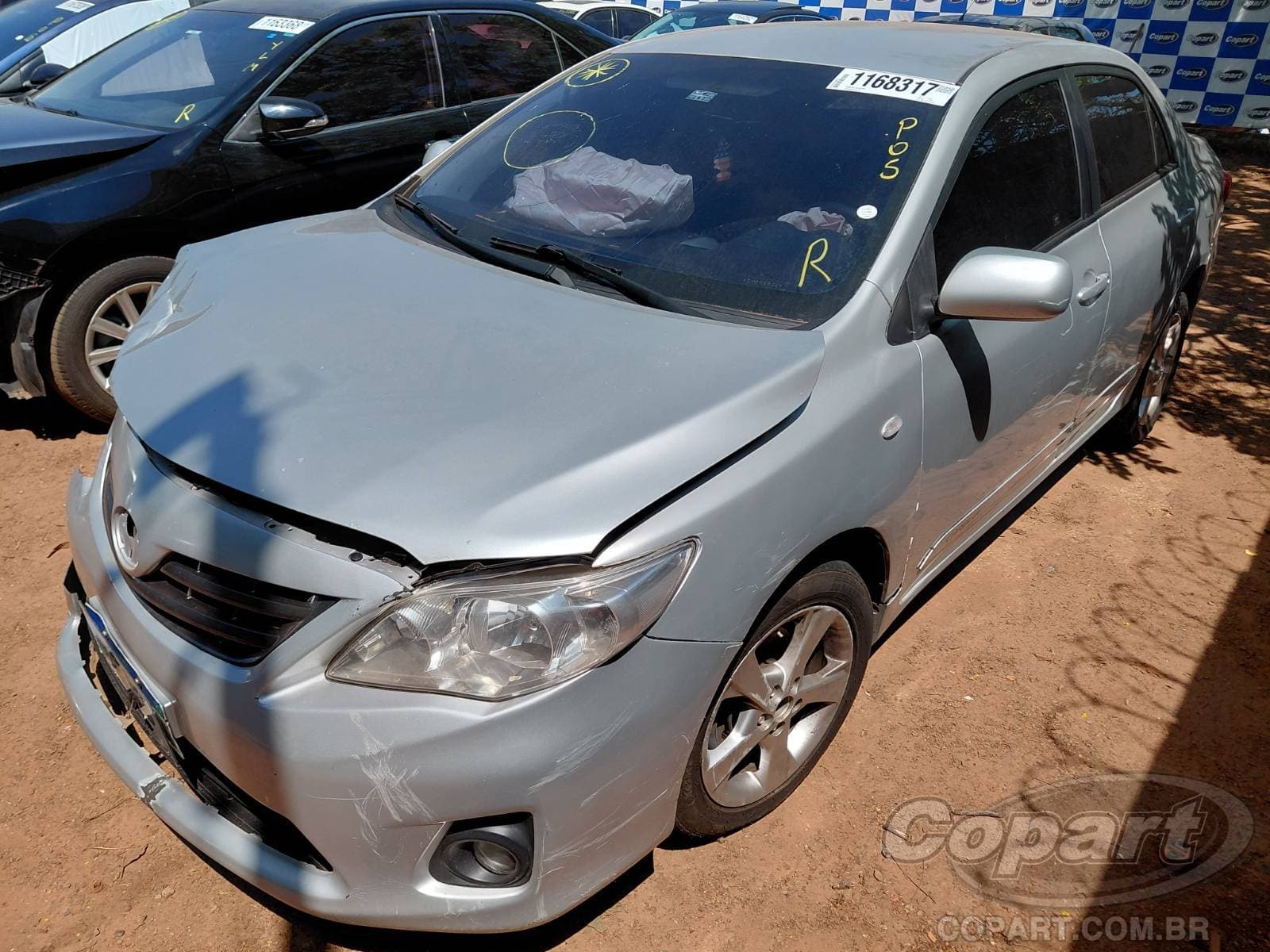Toyota Corolla 2013 — foto 2